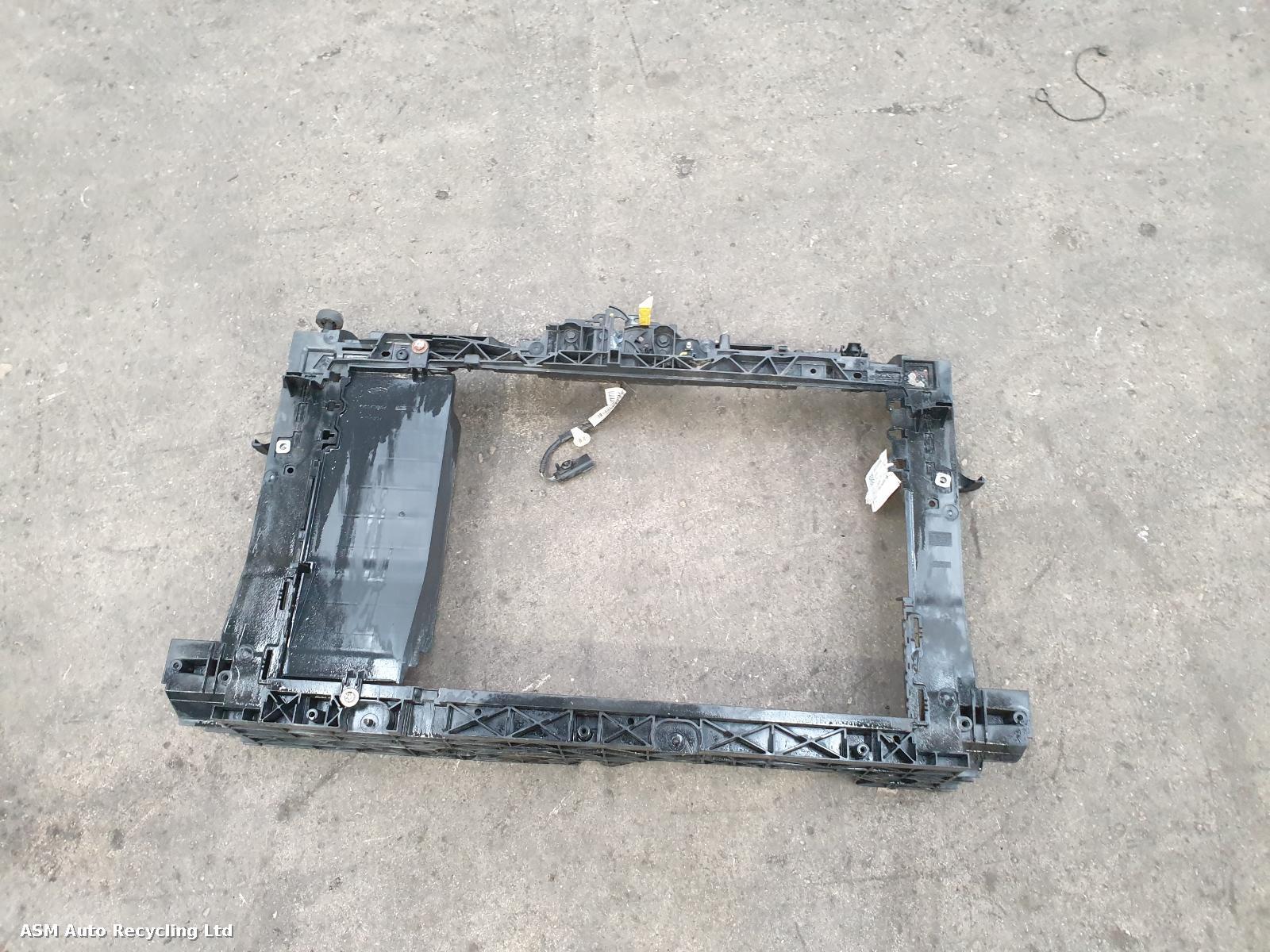 View Auto part Front Panel Ford Fiesta 2018