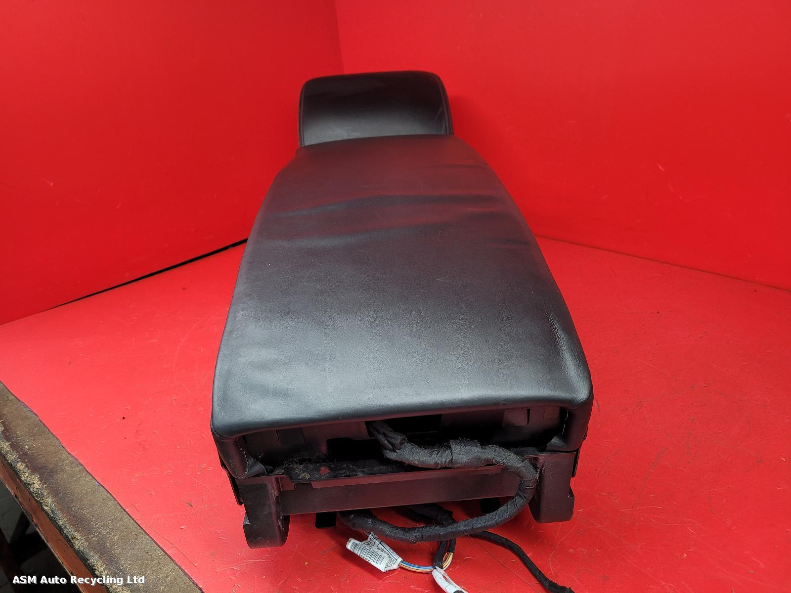 View Auto part 2nd Seat (Rear Seat) Bmw 7 Series 2016
