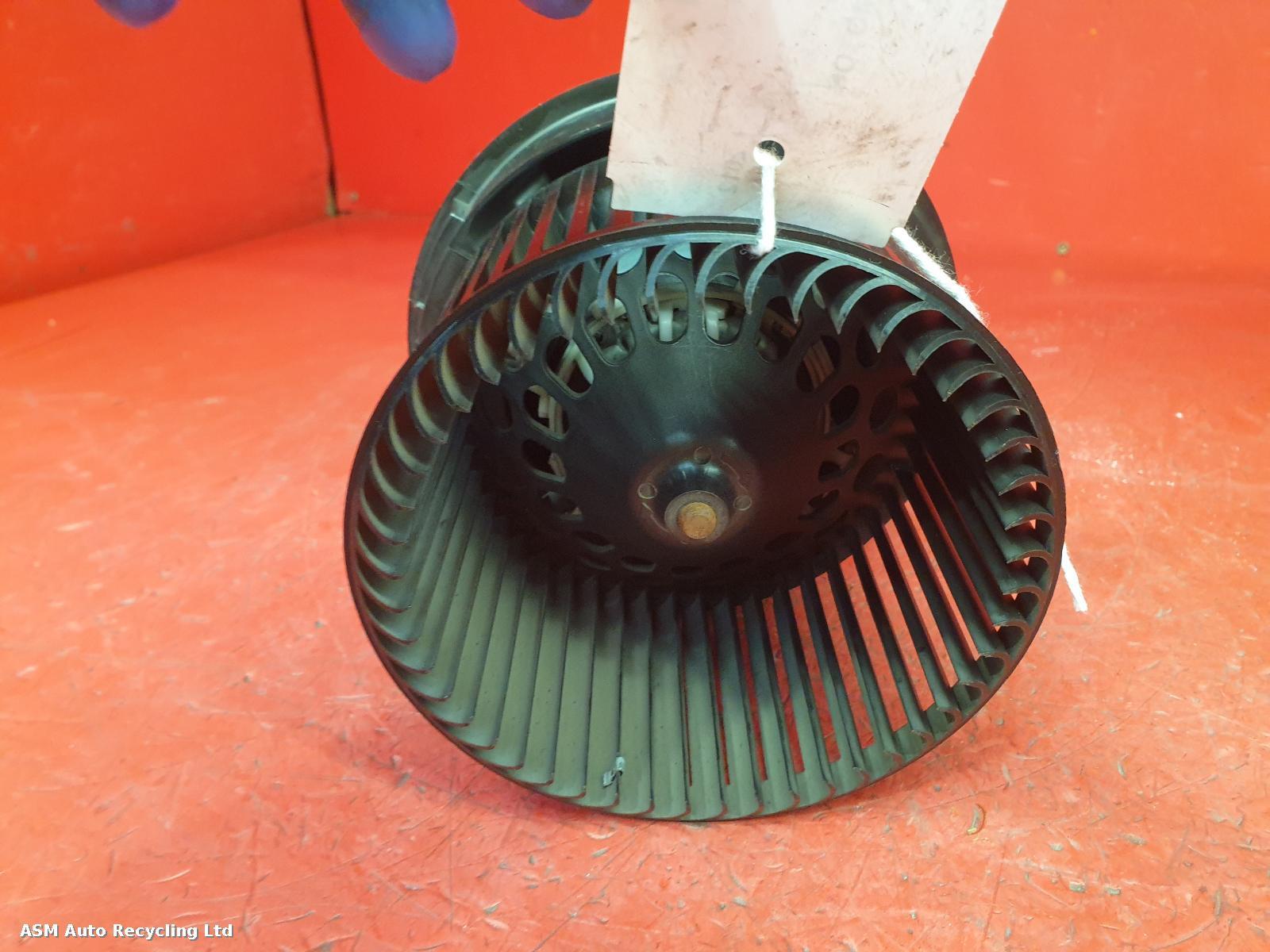 View Auto part Heater Motor/Assembly Peugeot 207 2012
