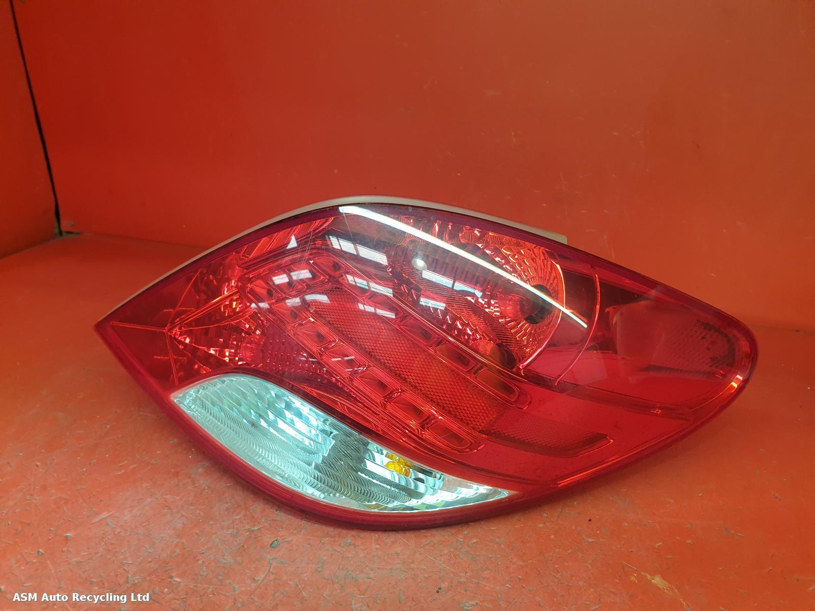 View Auto part R Taillight Peugeot 207 2012