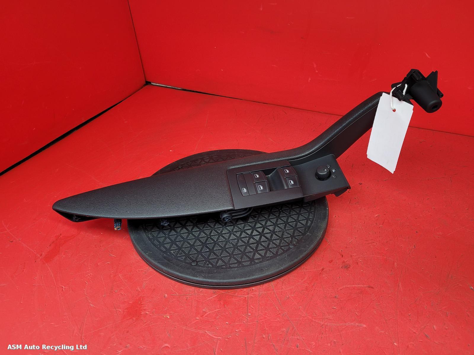 View Auto part Elect. Window Switch Audi A3 2010