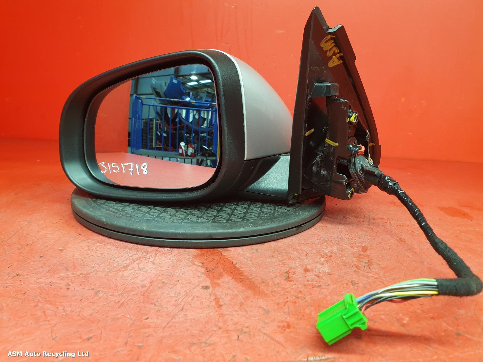 View Auto part L Door Mirror Volvo V60 2014