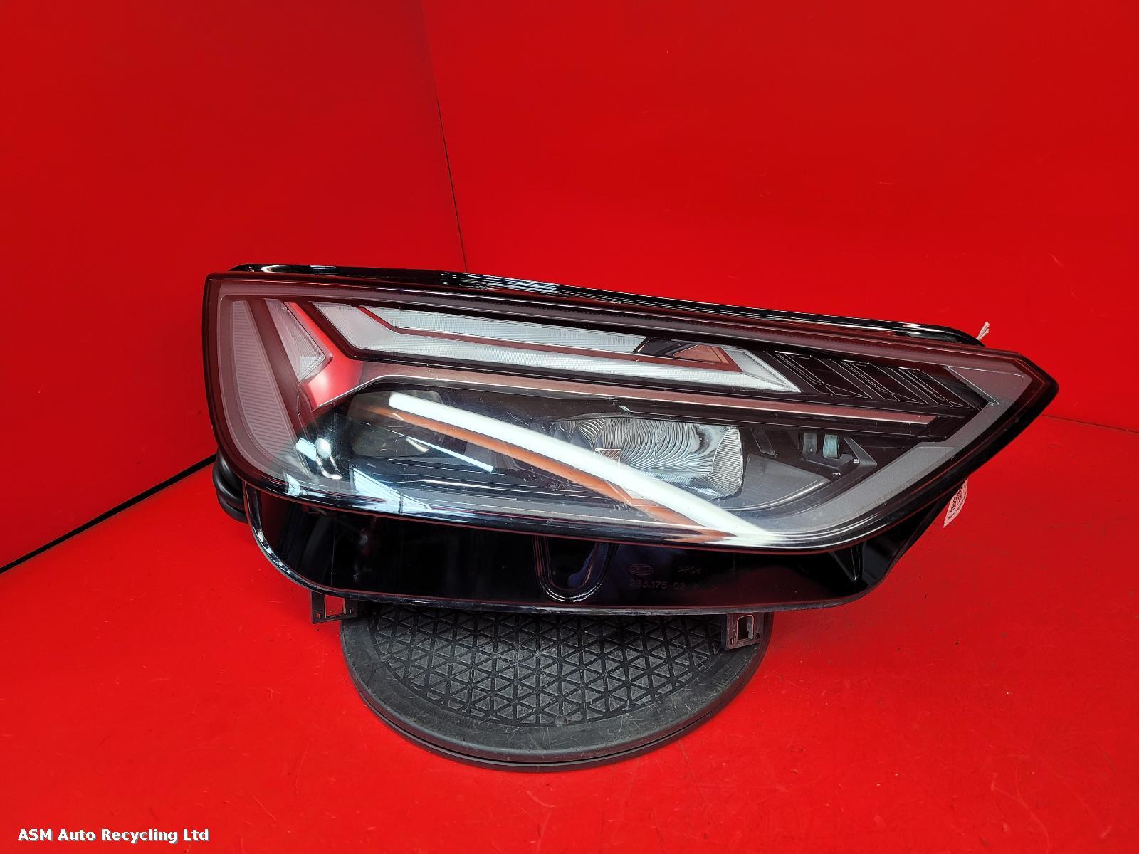 View Auto part R Headlamp Audi Q5 2021