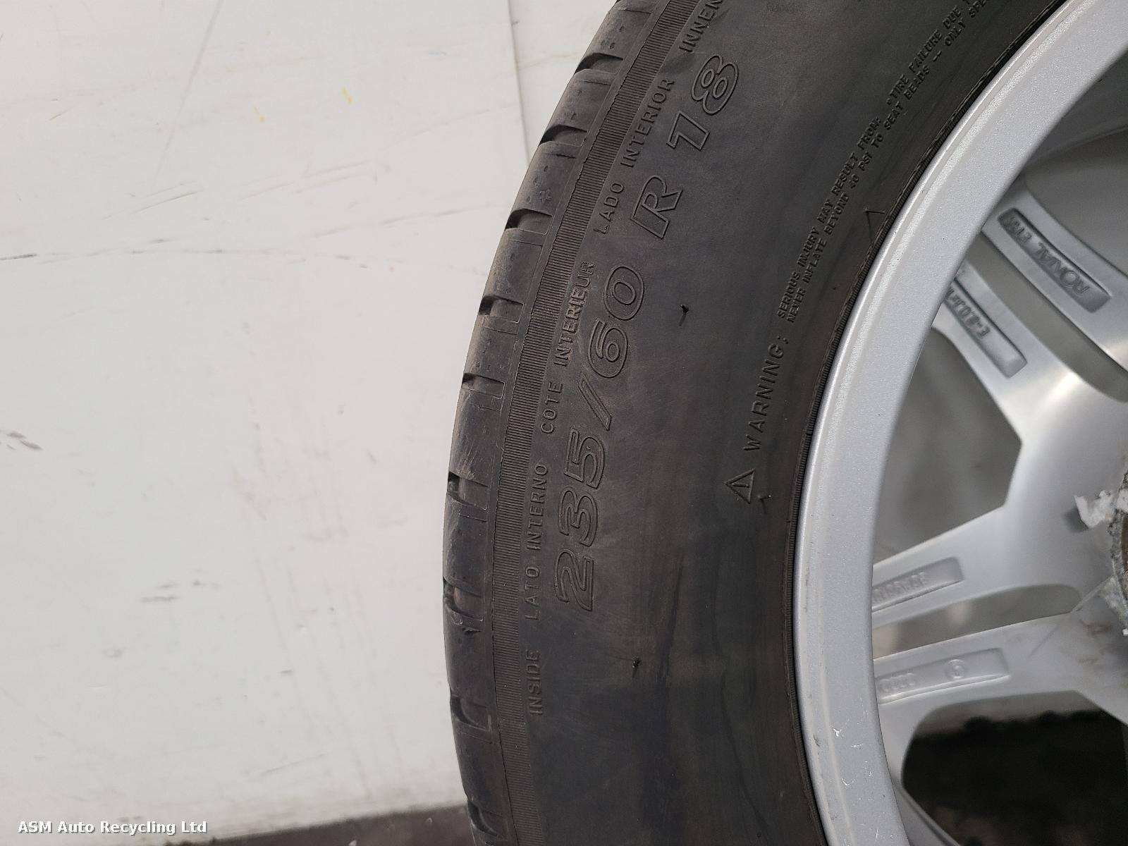 View Auto part Wheel Set Audi Q5 2021