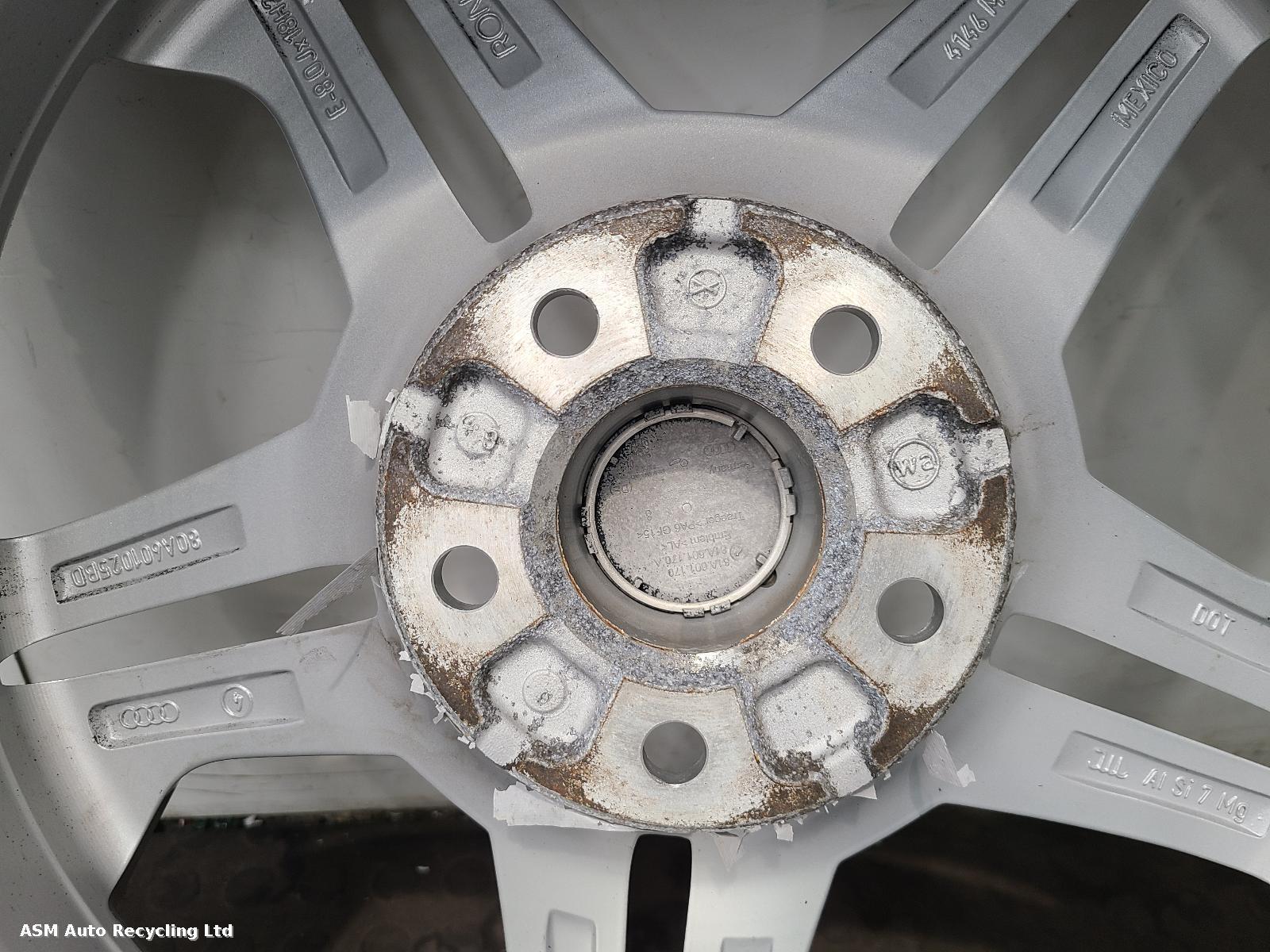 View Auto part Wheel Set Audi Q5 2021