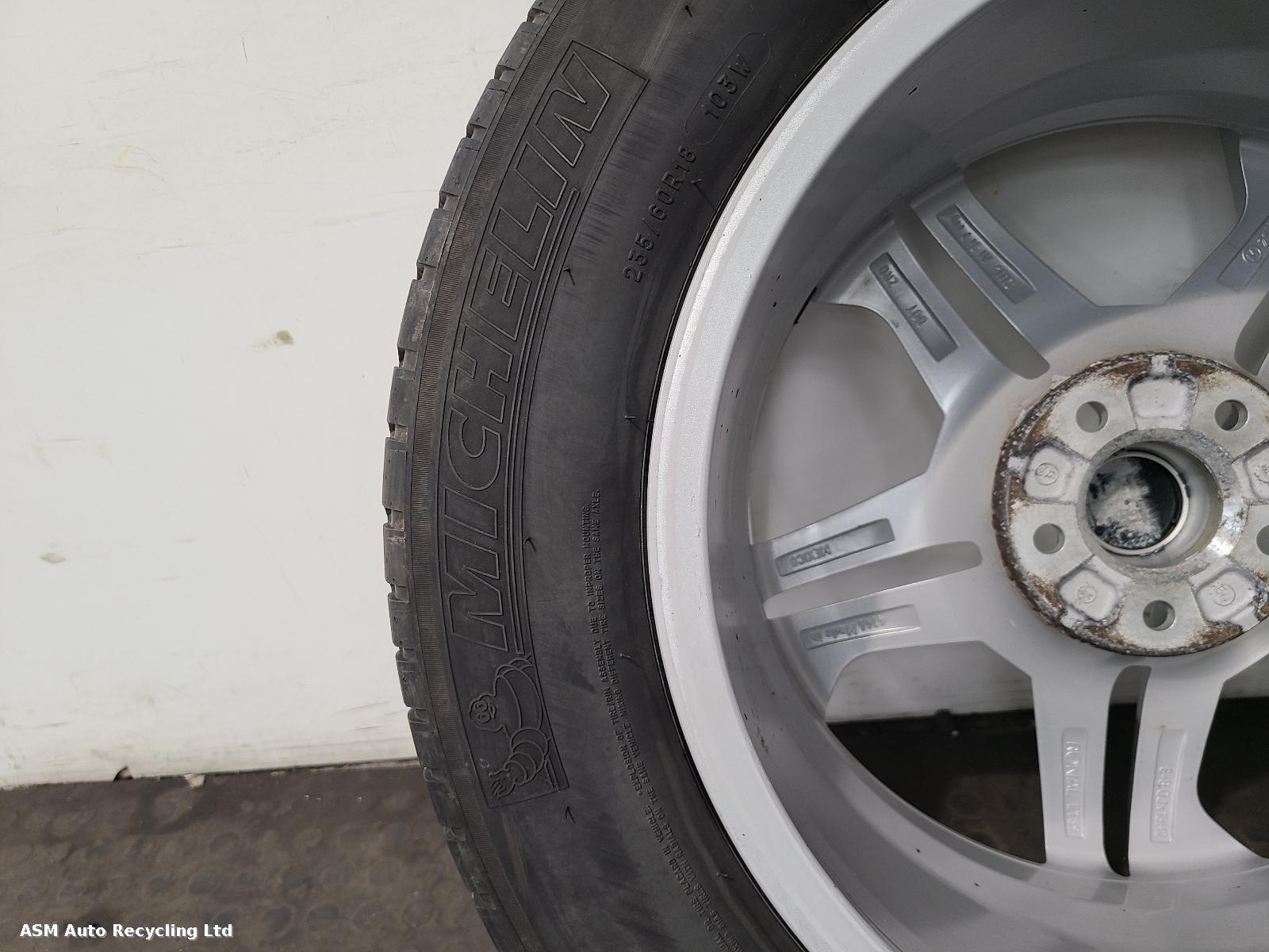 View Auto part Wheel Set Audi Q5 2021