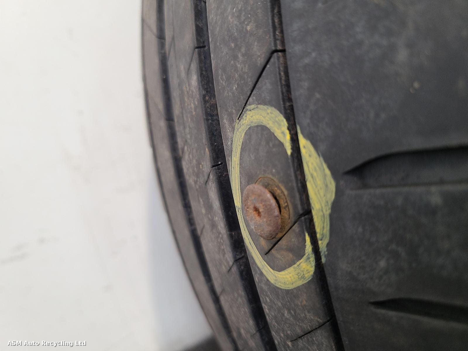 View Auto part Wheel Set Audi Q5 2021