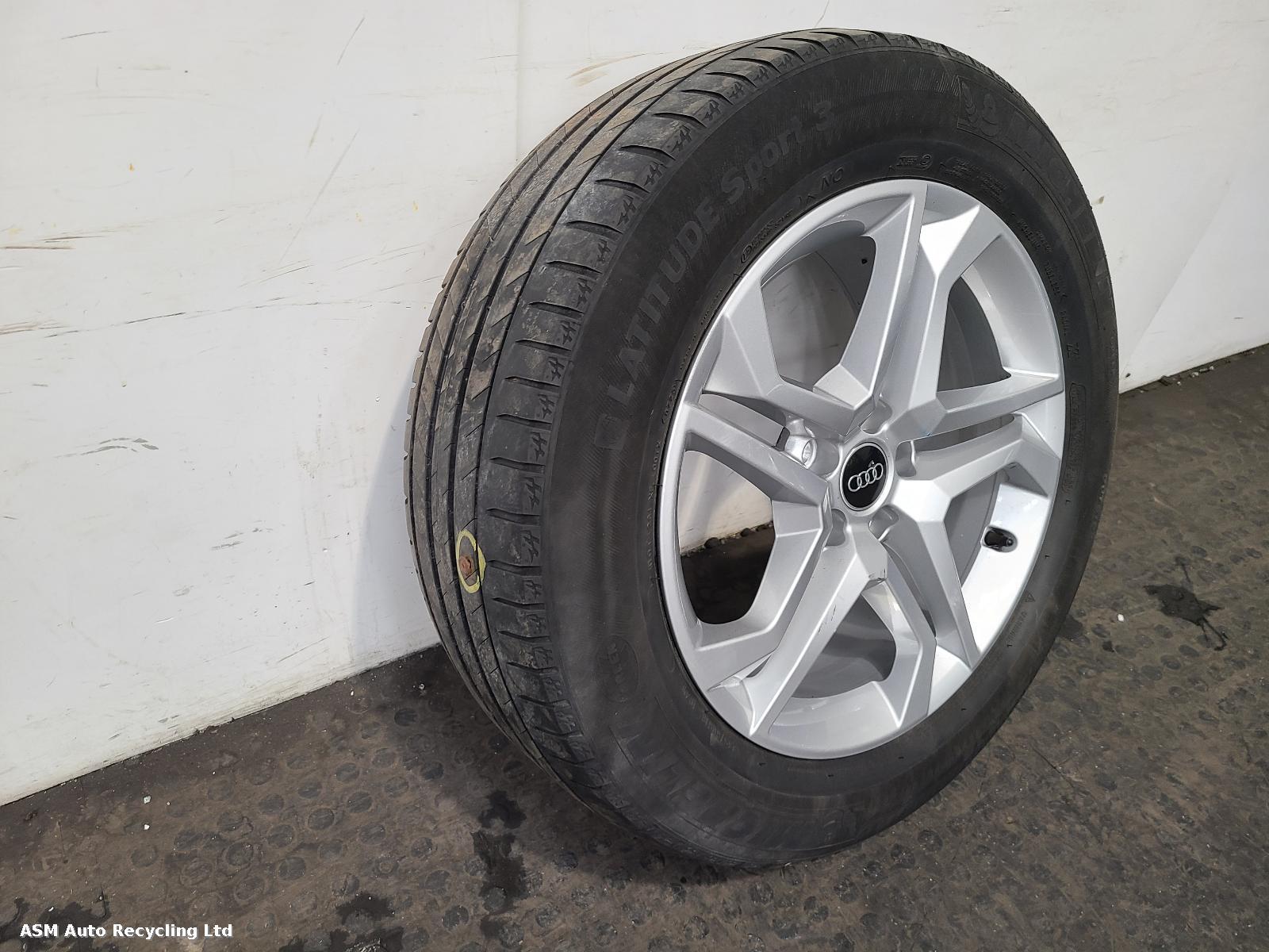 View Auto part Wheel Set Audi Q5 2021