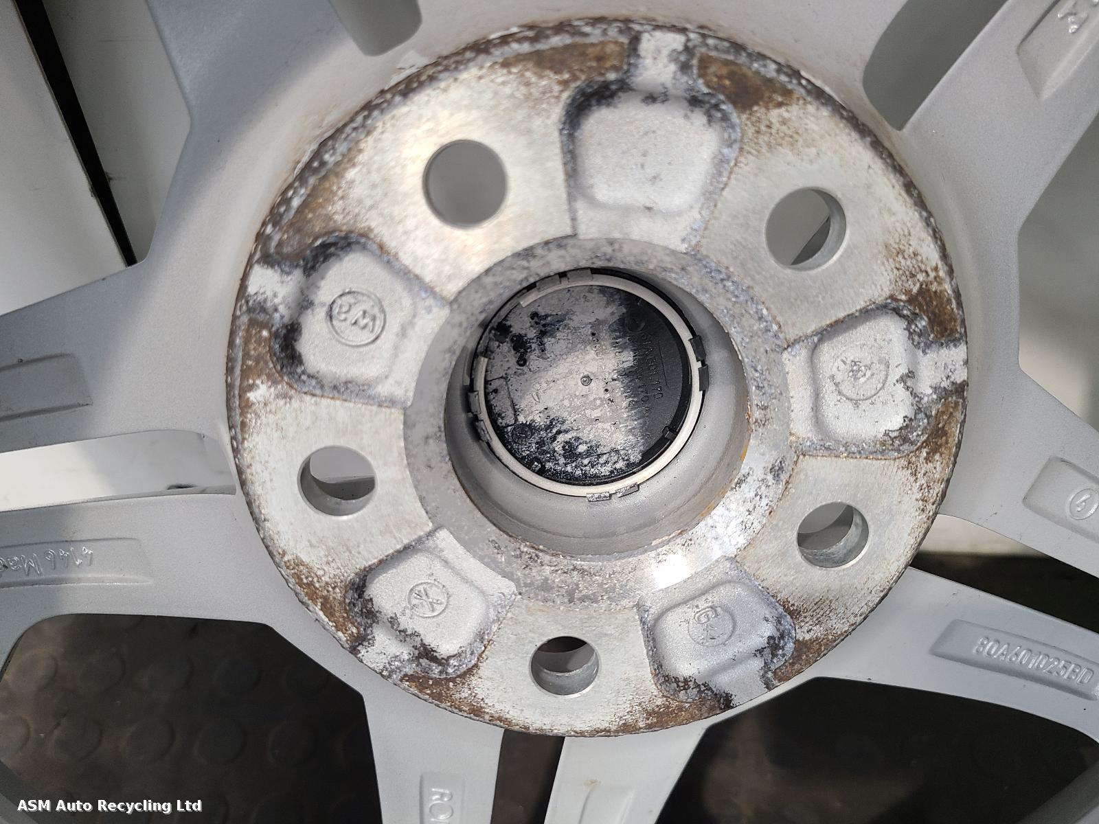 View Auto part Wheel Set Audi Q5 2021
