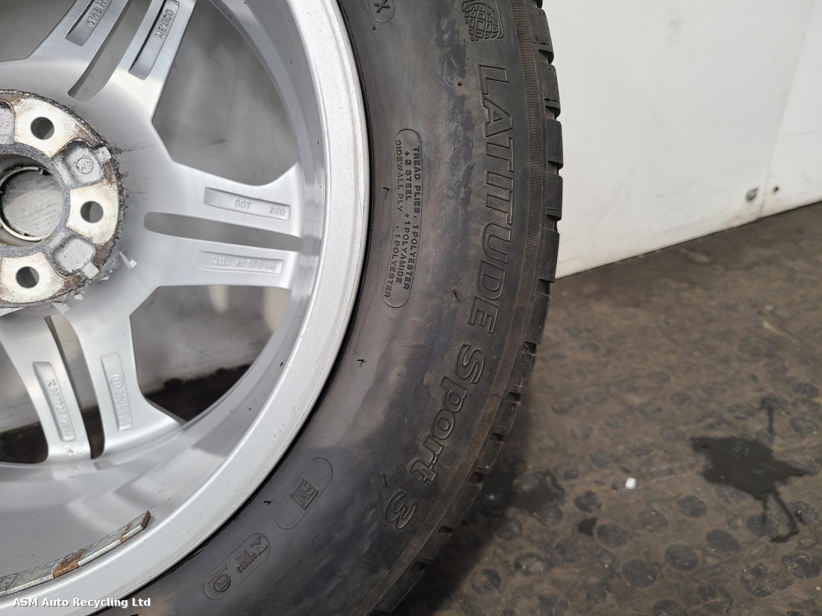 View Auto part Wheel Set Audi Q5 2021
