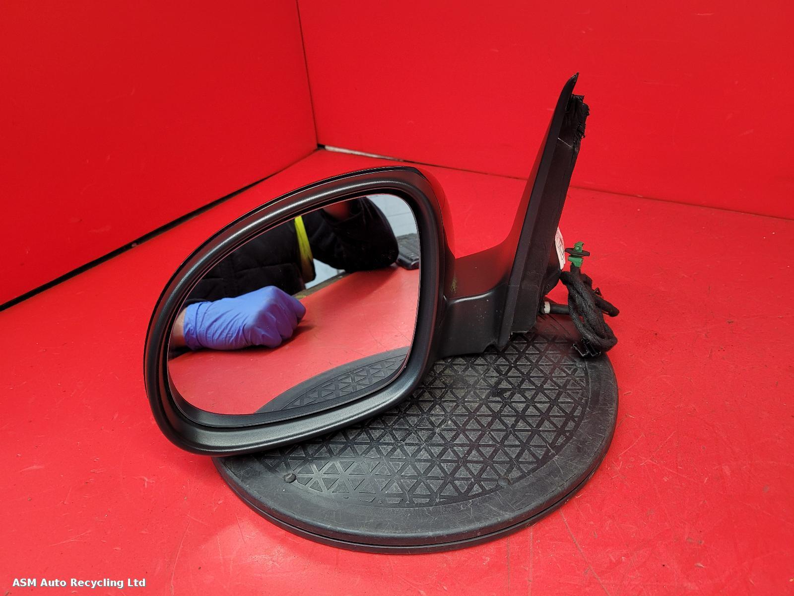 View Auto part L Door Mirror Volkswagen Tiguan 2008