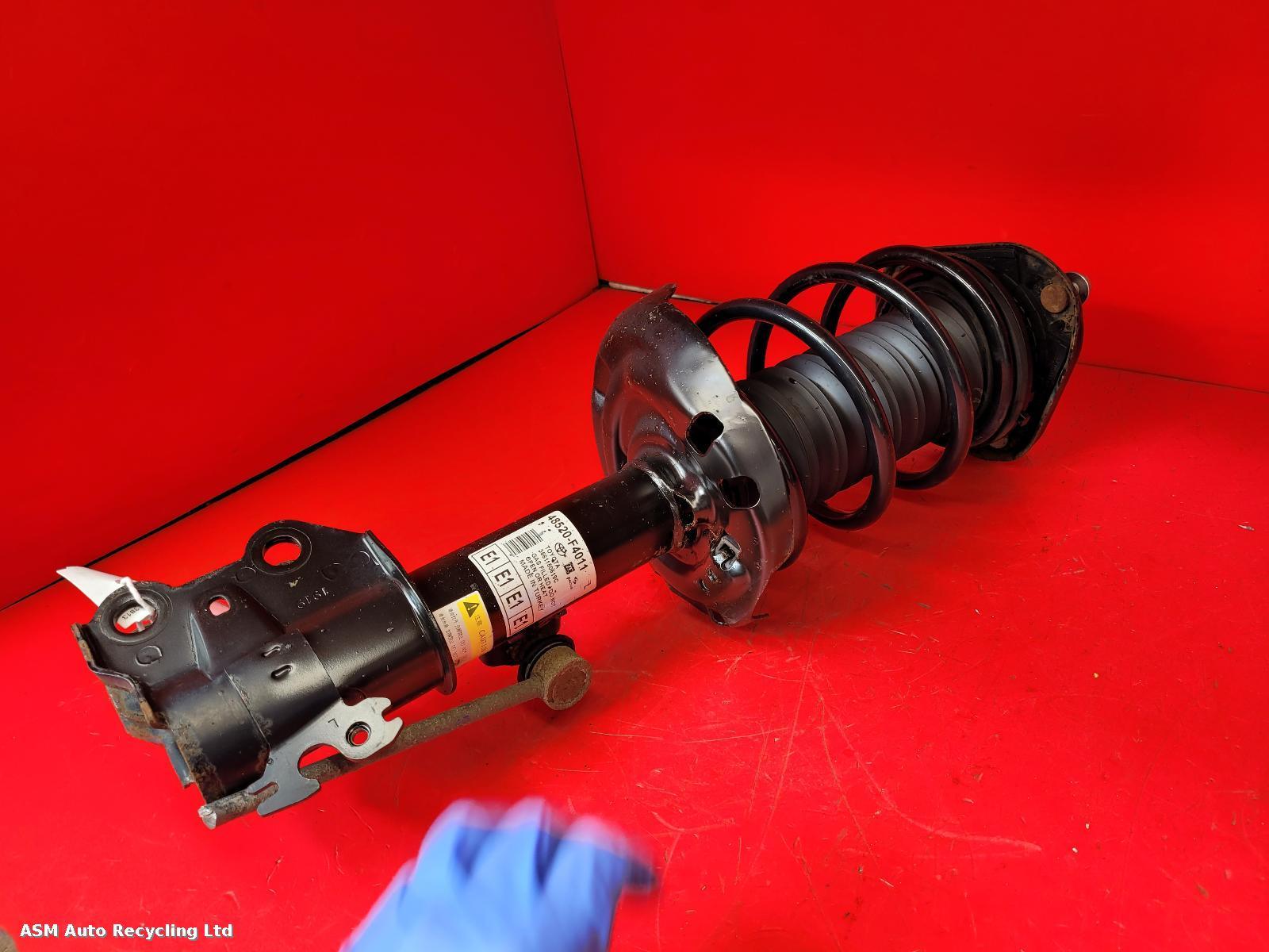 View Auto part LF Strut Toyota C-hr 2019
