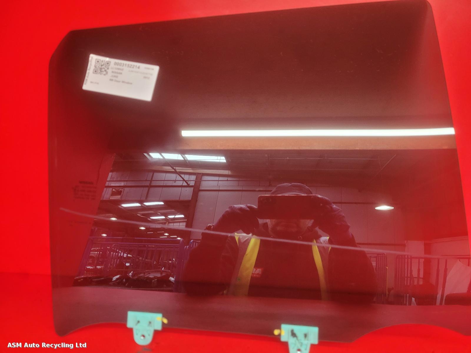 View Auto part RR Door Window Nissan Juke 2012