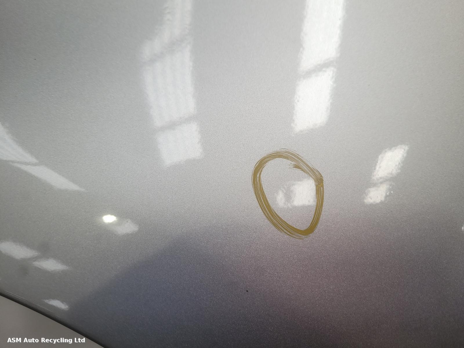 View Auto part L Wing Toyota Prius 2010