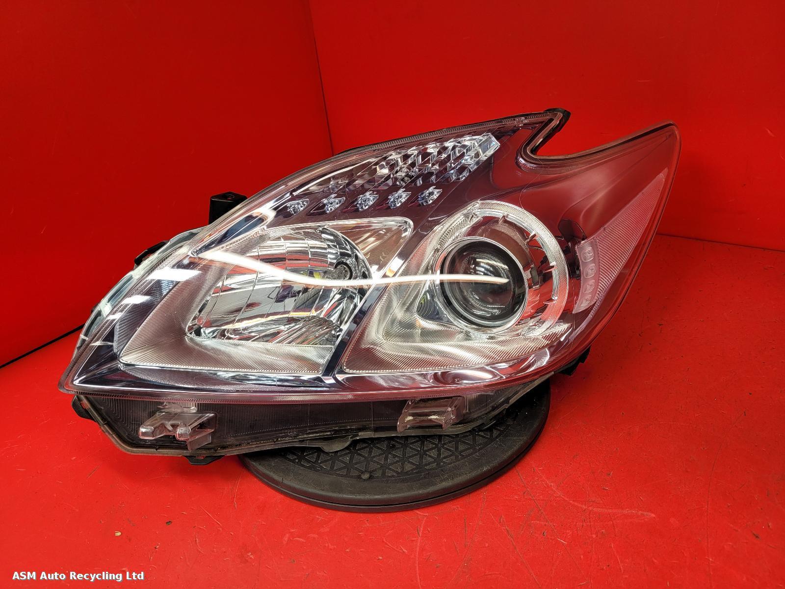 View Auto part L Headlamp Toyota Prius 2010