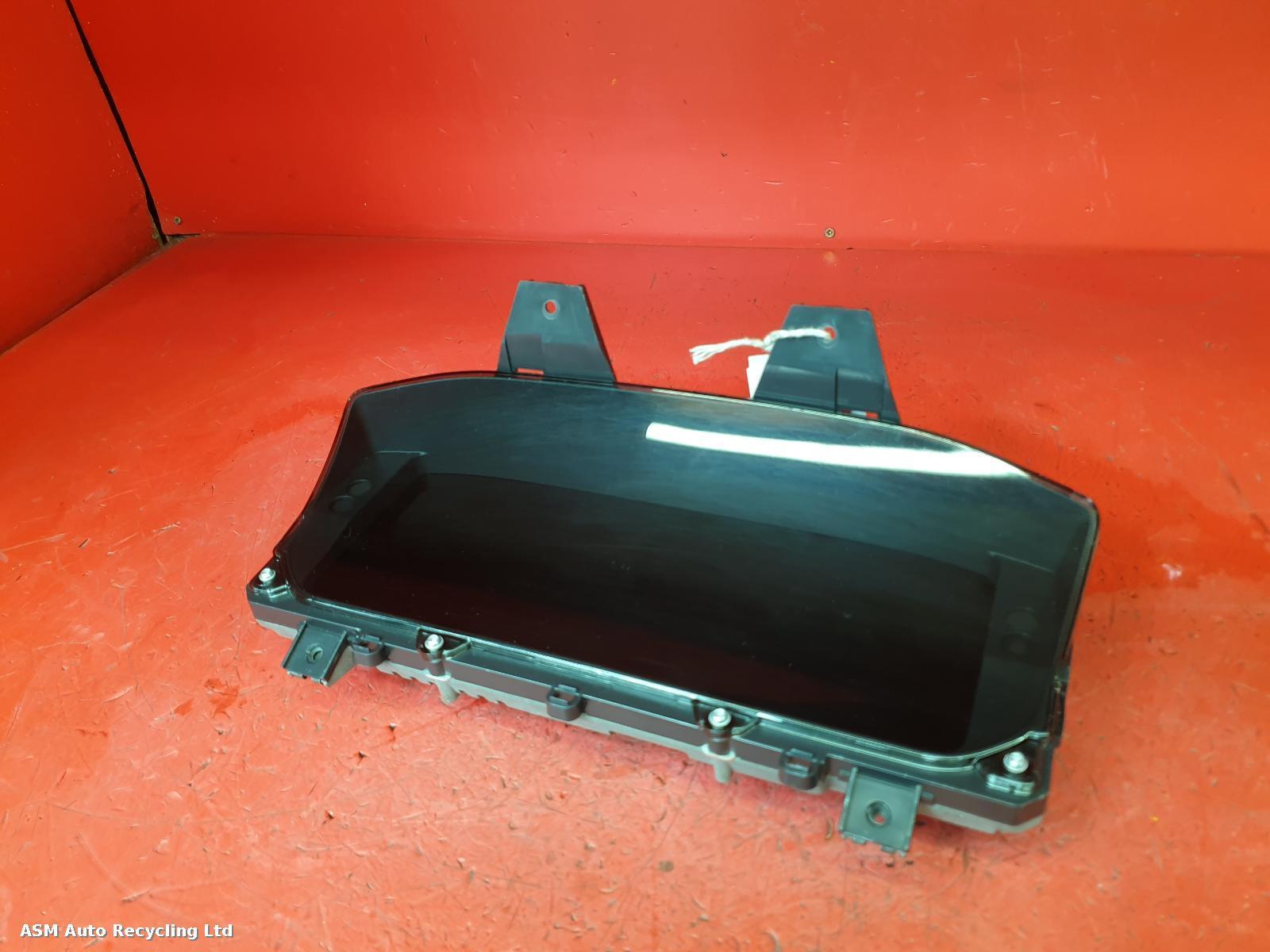 View Auto part Speedometer Land Rover Defender 2023