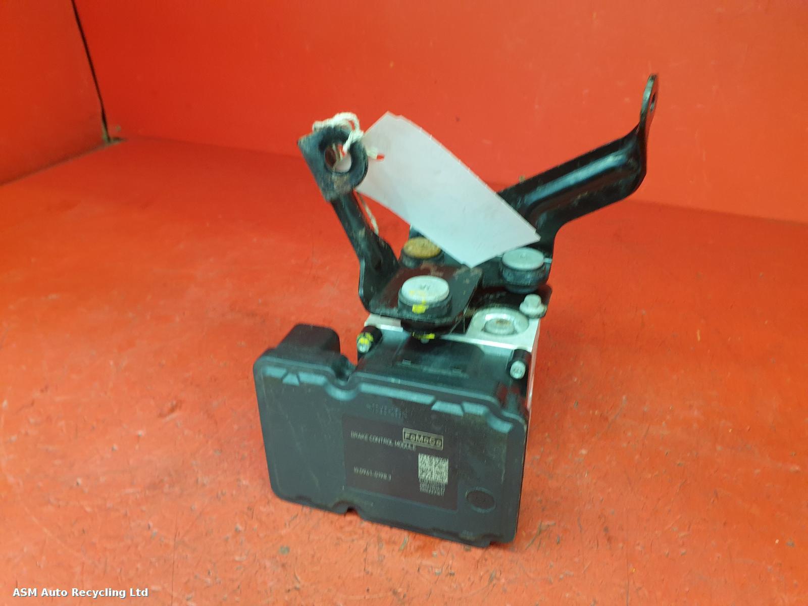 View Auto part ABS Pump/Modulator Ford Fiesta 2013