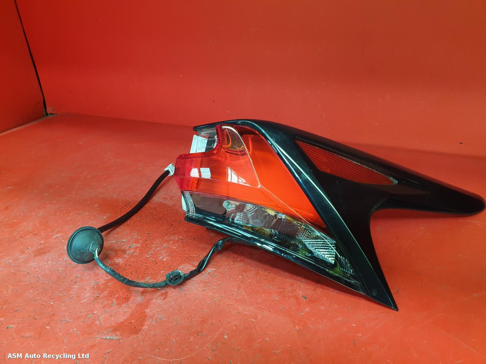 View Auto part R Taillight Lexus Nx Series 2016