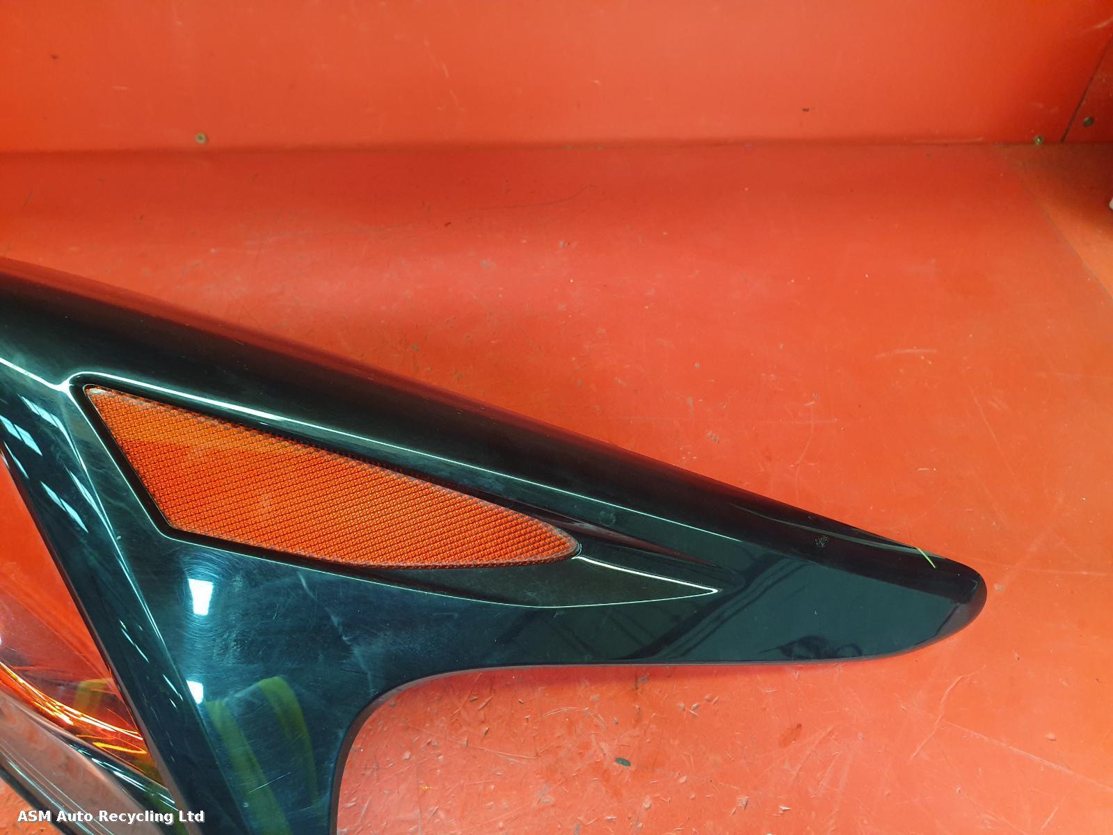 View Auto part R Taillight Lexus Nx Series 2016