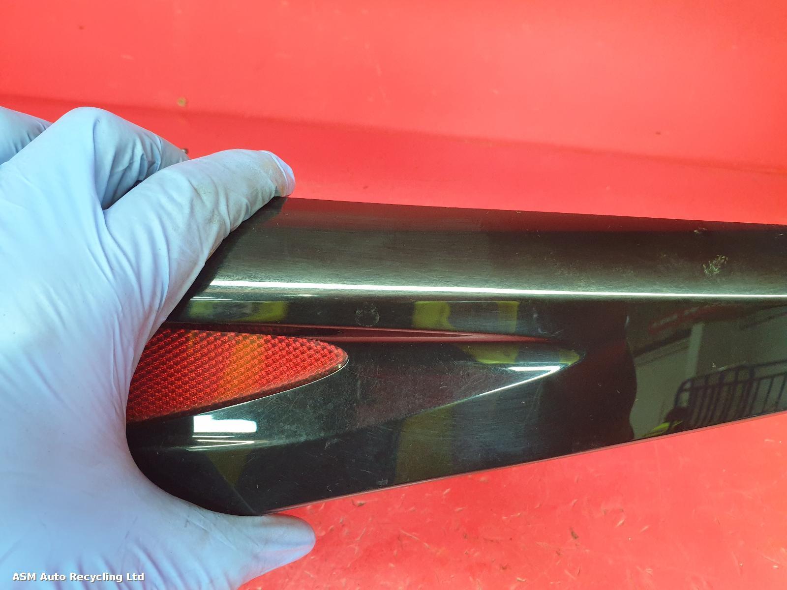 View Auto part R Taillight Lexus Nx Series 2016