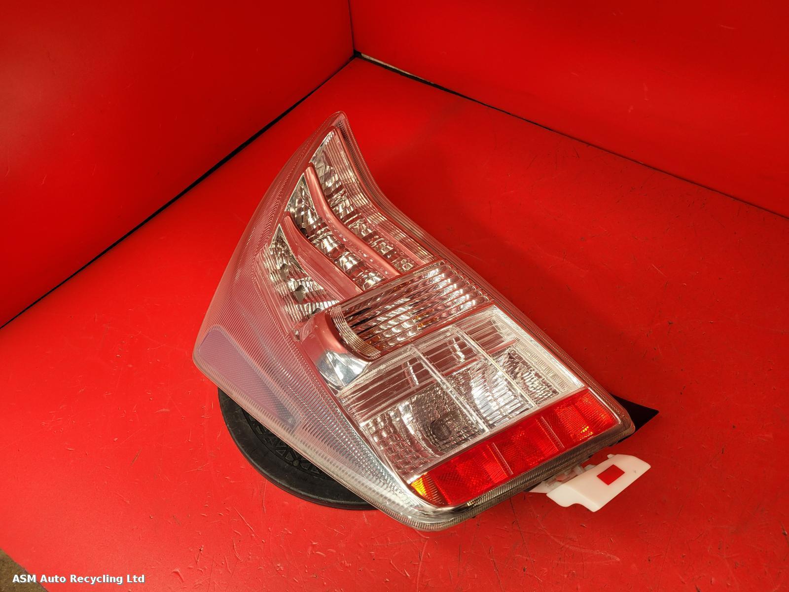 View Auto part L Taillight Toyota Prius 2010