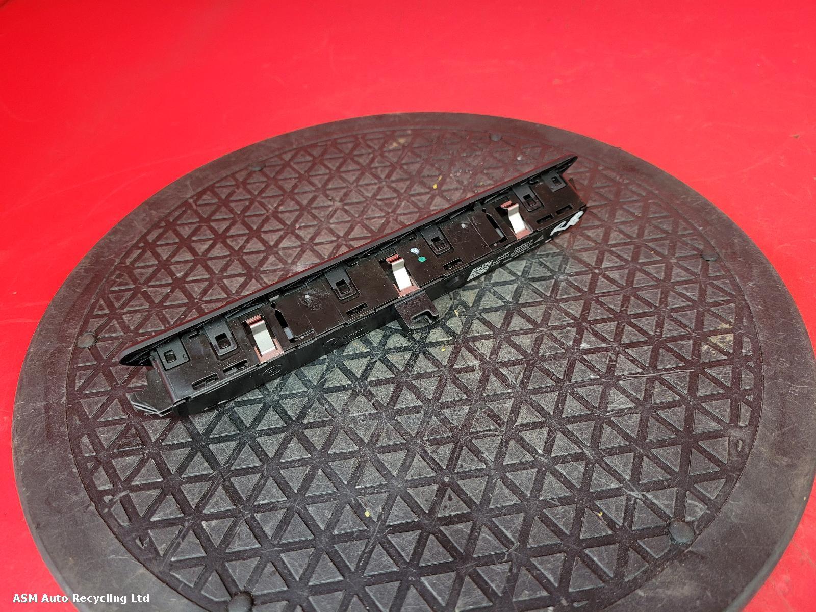 View Auto part Misc Switch Bmw 7 Series 2016