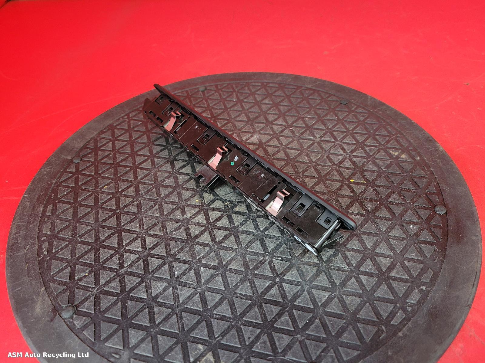 View Auto part Misc Switch Bmw 7 Series 2016