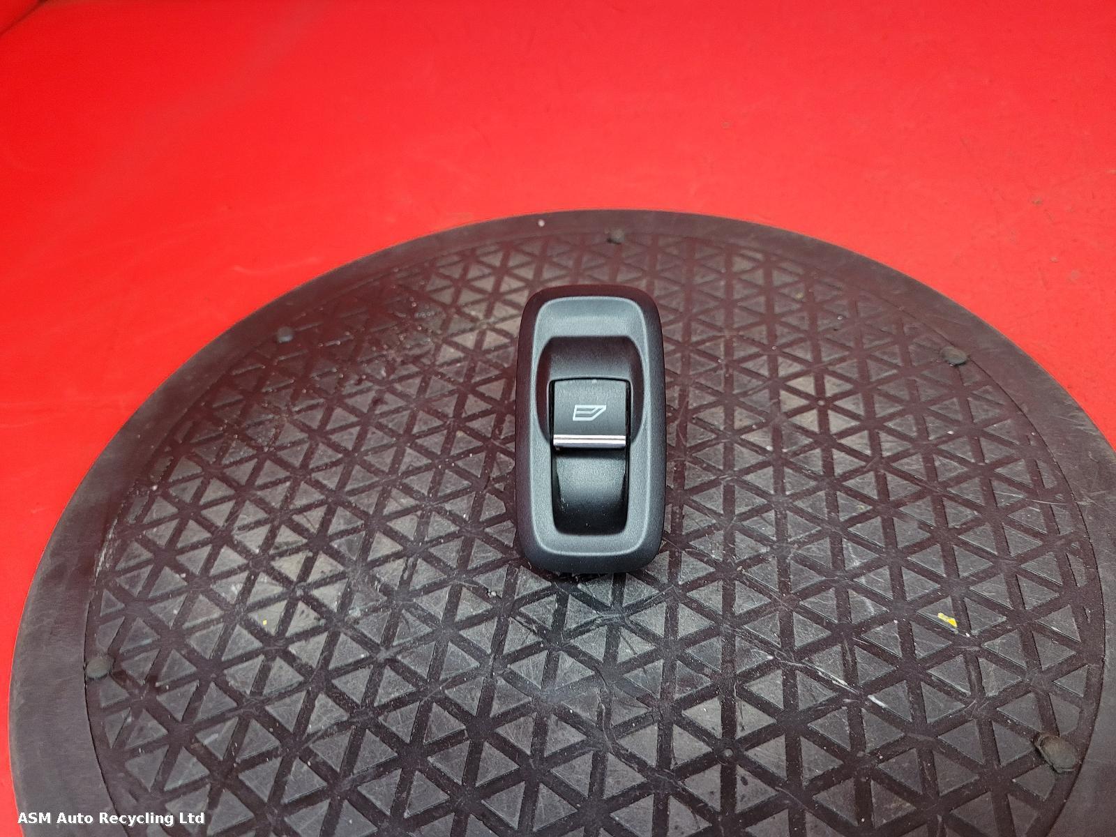 View Auto part Elect. Window Switch Ford Ecosport 2016