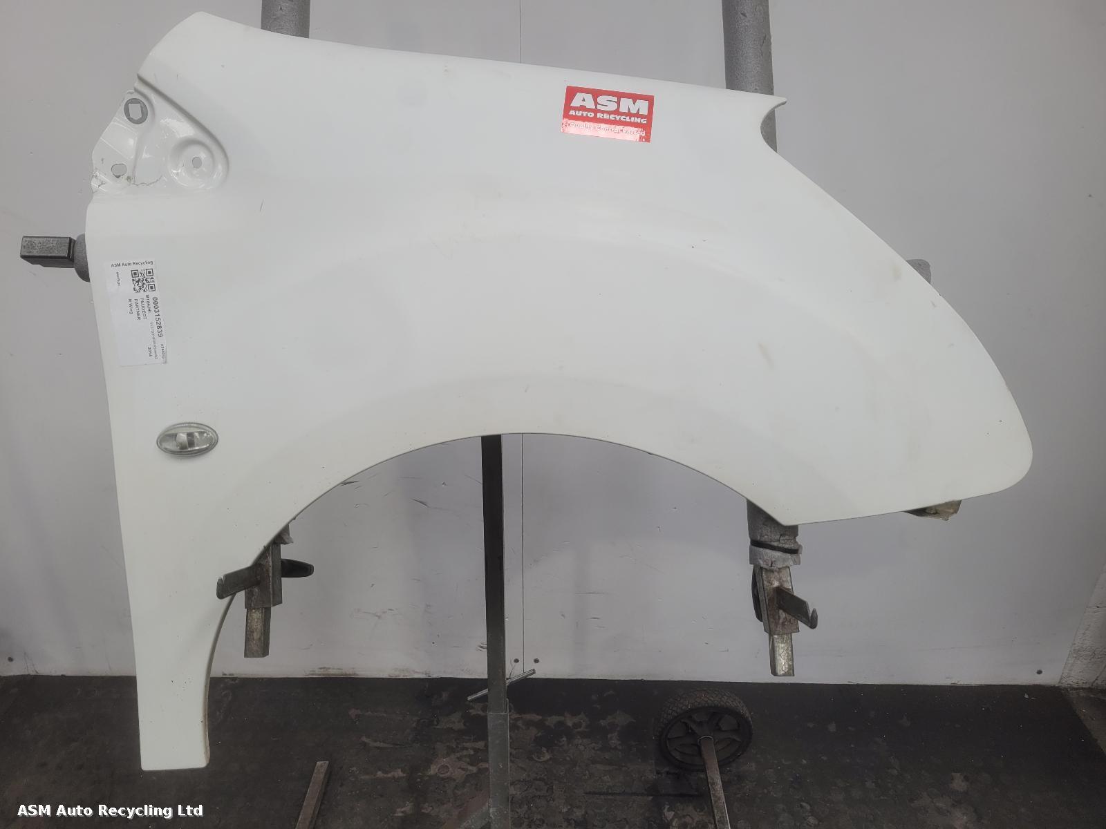 View Auto part R Wing Peugeot Partner 2014