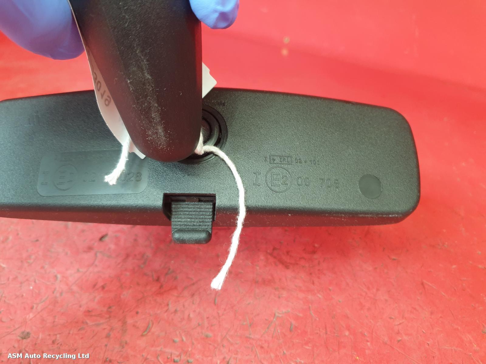 View Auto part Interior Mirror Citroen Ds3 2015