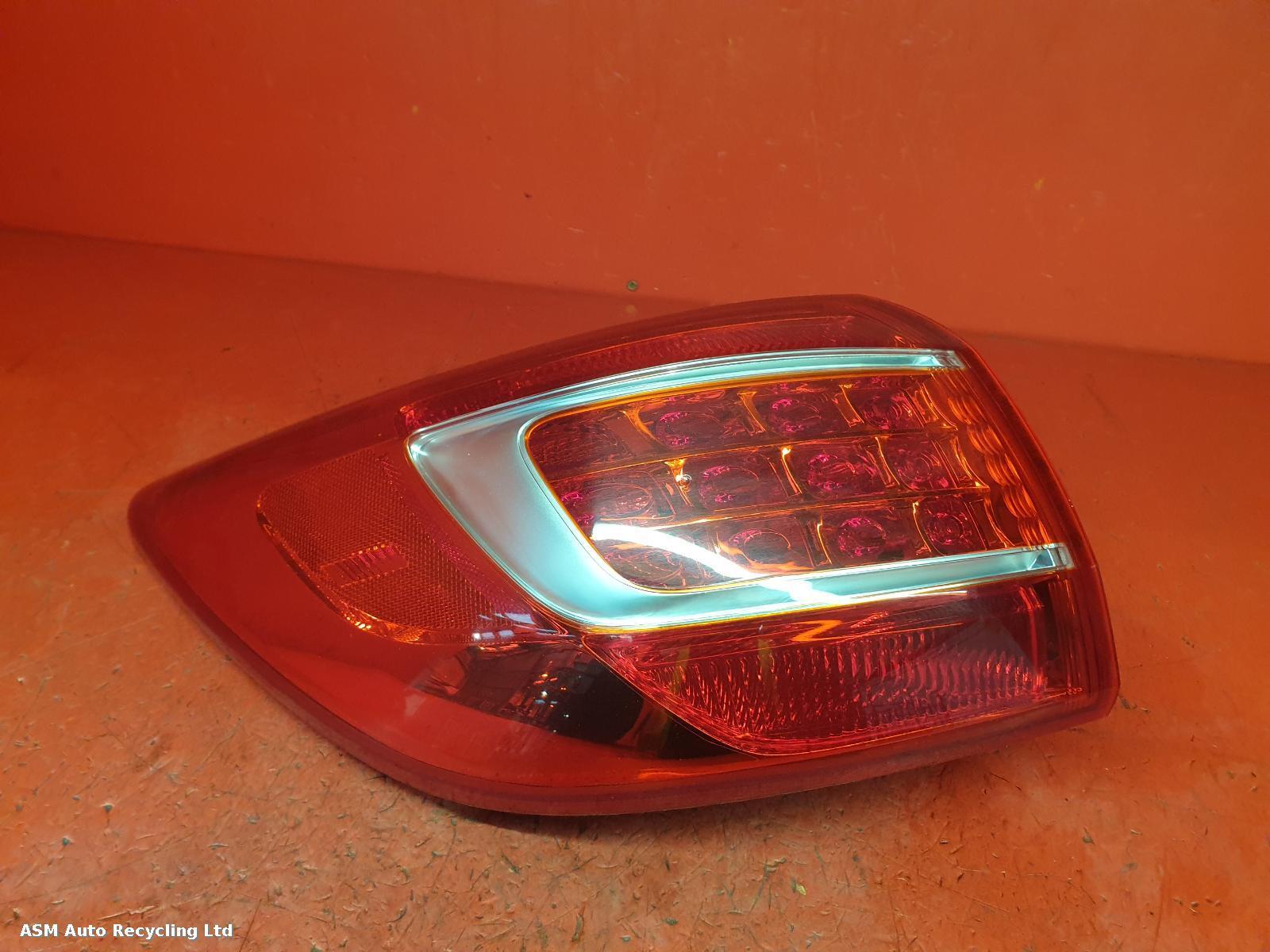 View Auto part L Taillight Kia Sportage 2011