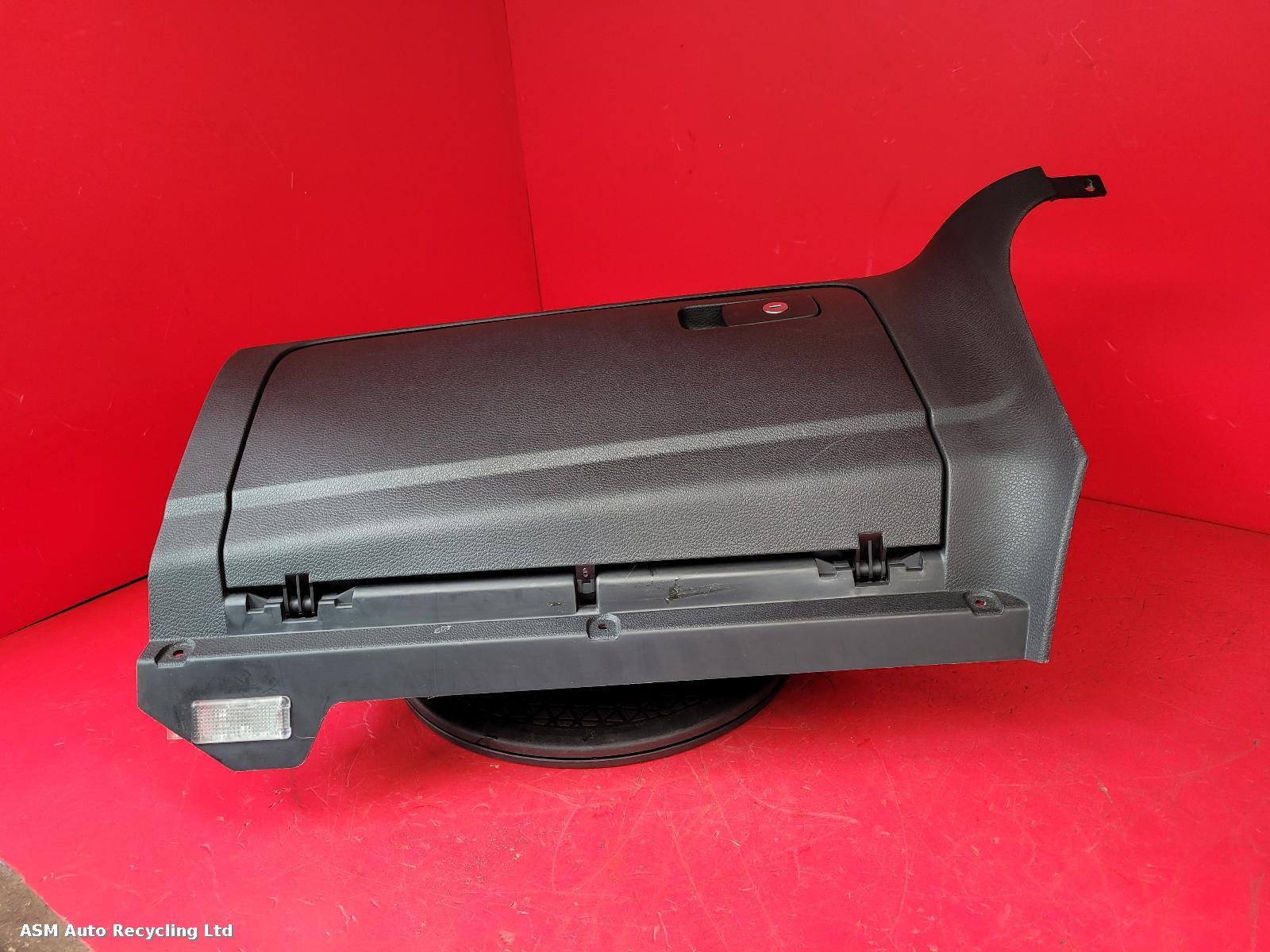 View Auto part Glove Box Volkswagen Golf 2012