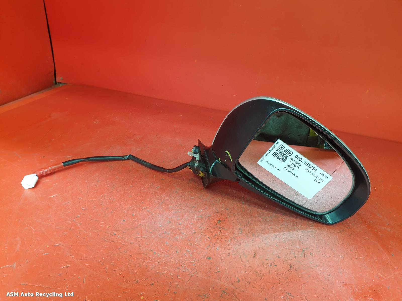 View Auto part R Door Mirror Toyota Prius 2010