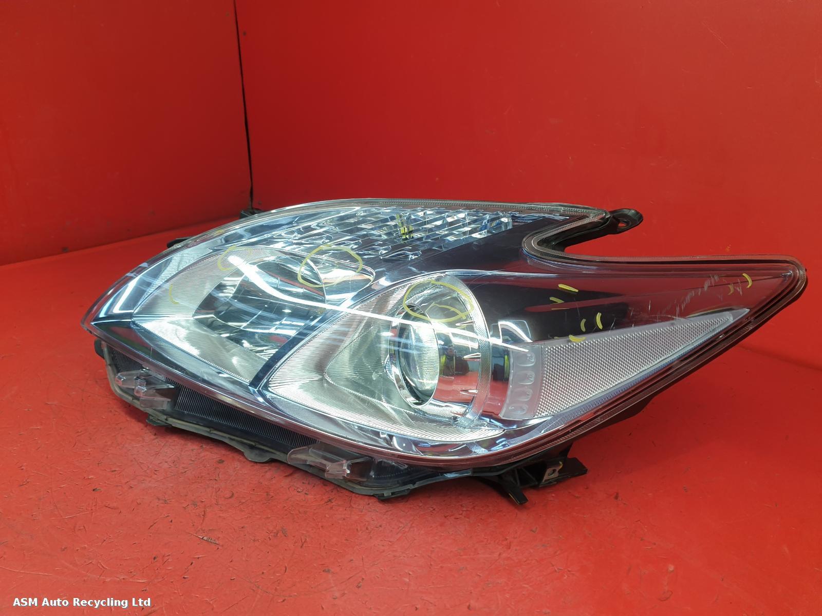 View Auto part L Headlamp Toyota Prius 2010
