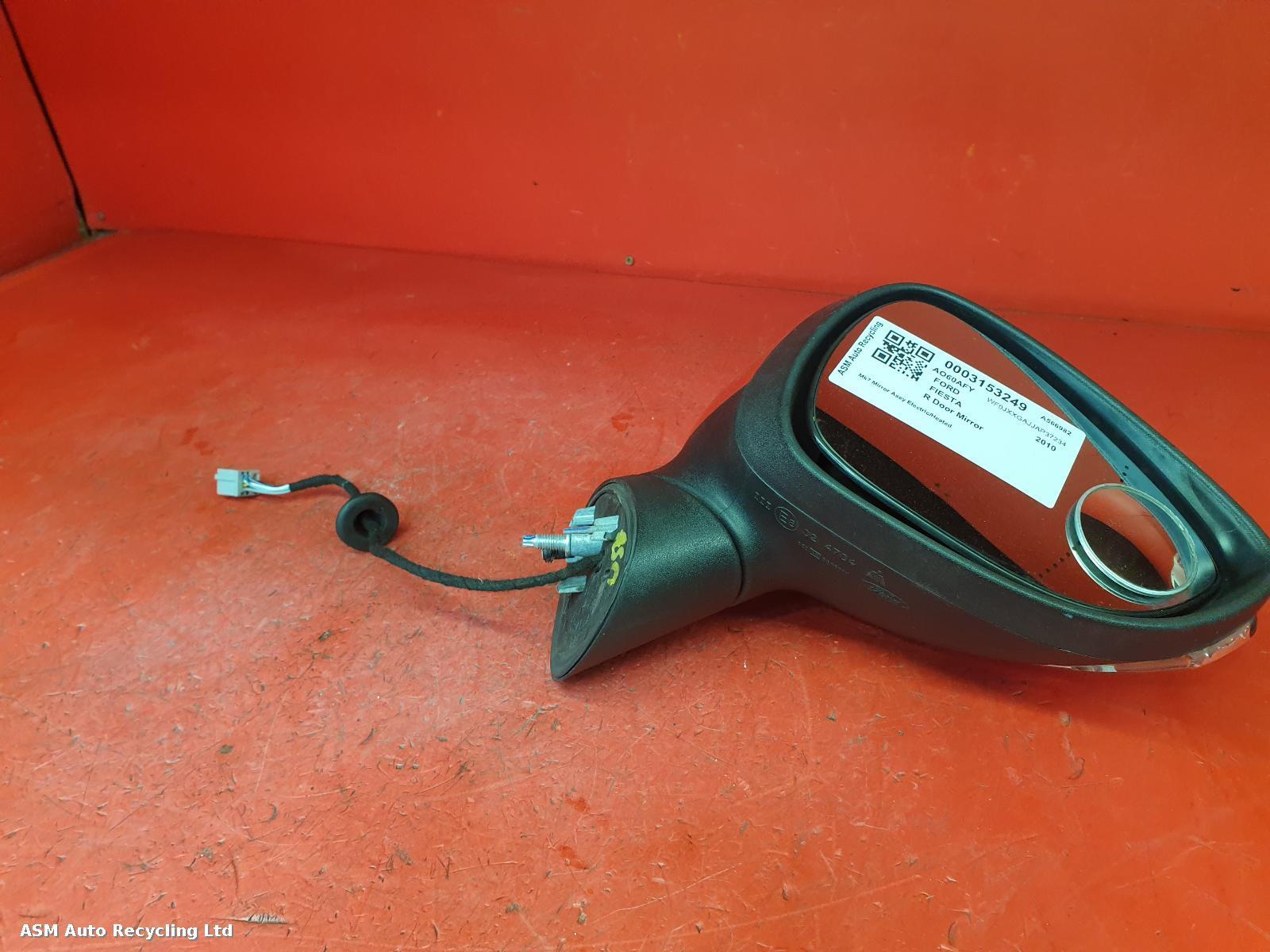 View Auto part R Door Mirror Ford Fiesta 2010