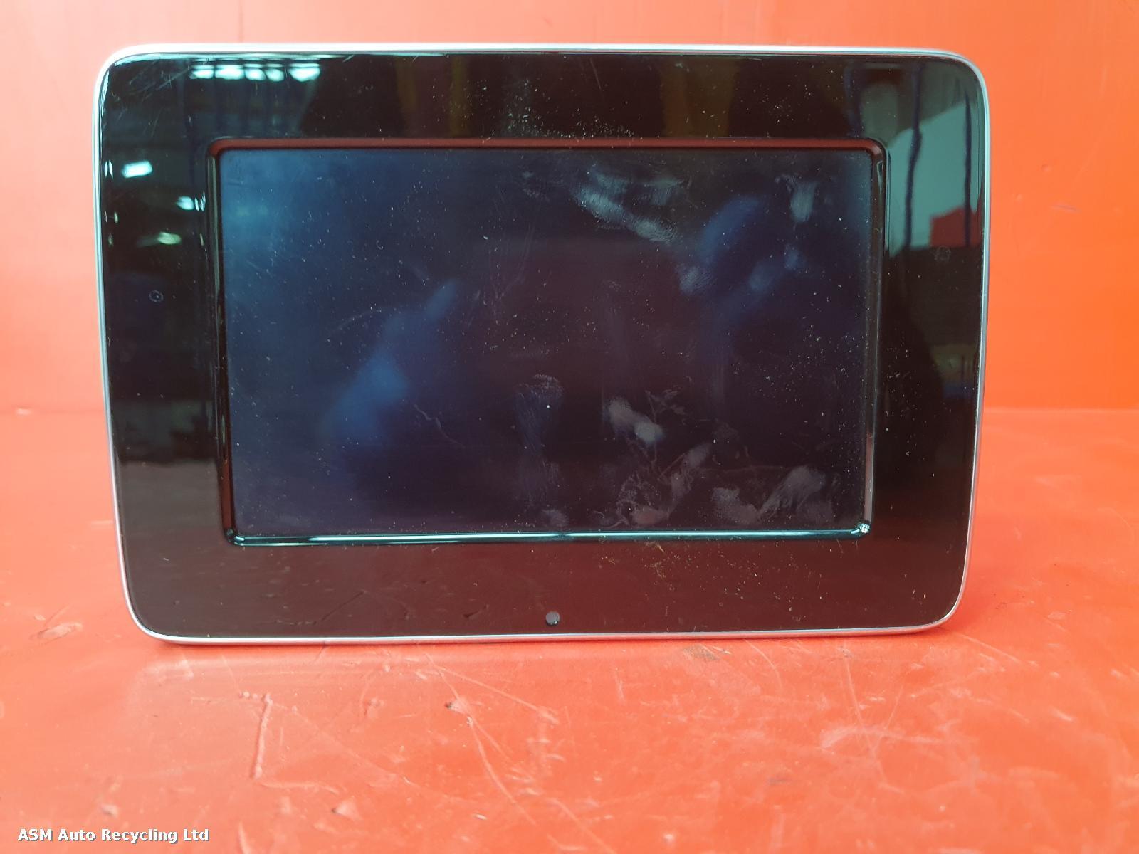 View Auto part Radio Display Mercedes Cla 2018
