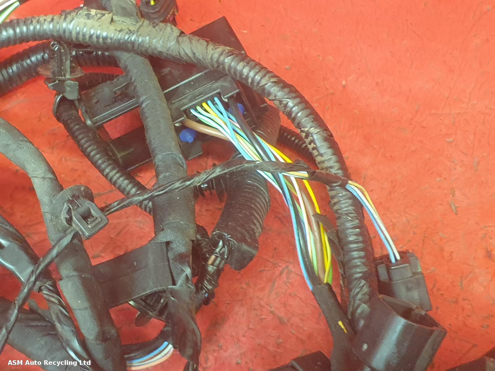 View Auto part Wiring Harness Jaguar F-pace 2024