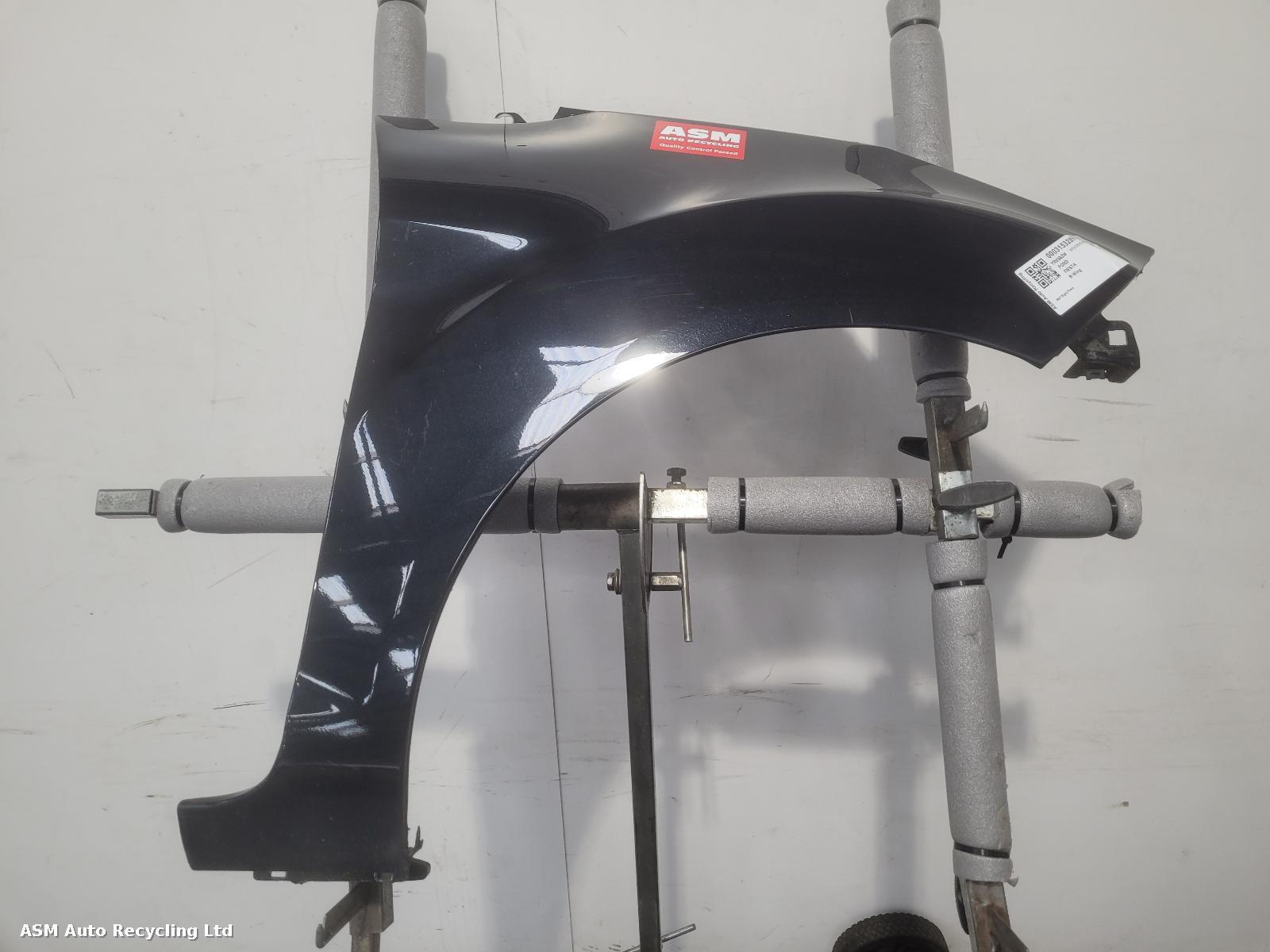 View Auto part R Wing Ford Fiesta 2013