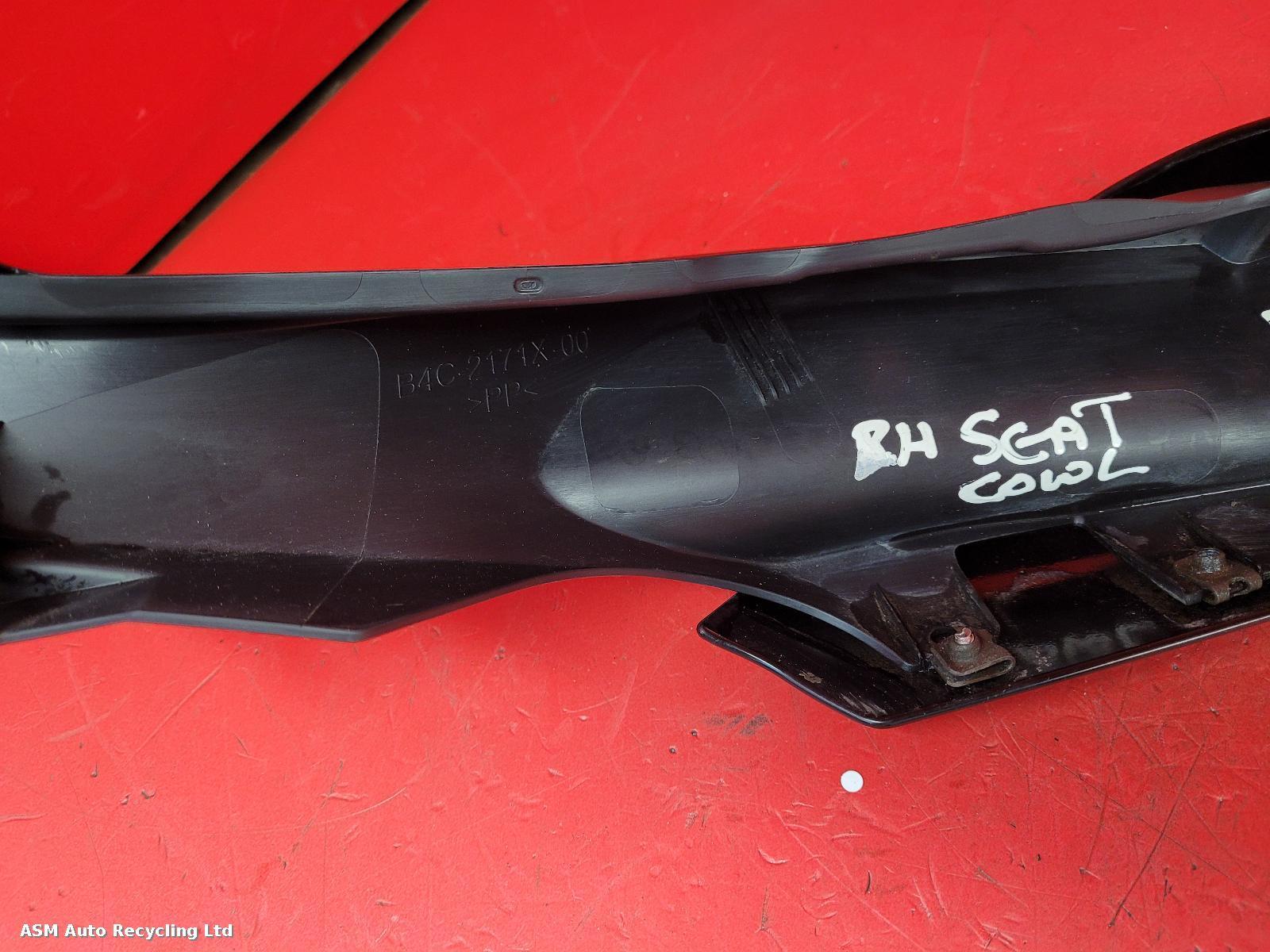 View Auto part Seat Cowl Yamaha Mt-07  2023