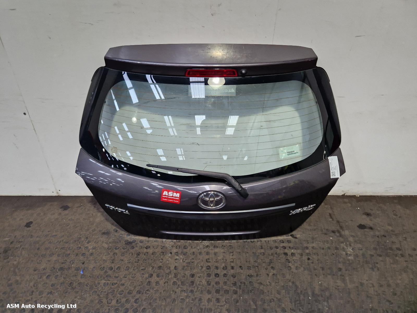 View Auto part Bootlid/Tailgate Toyota Yaris 2015