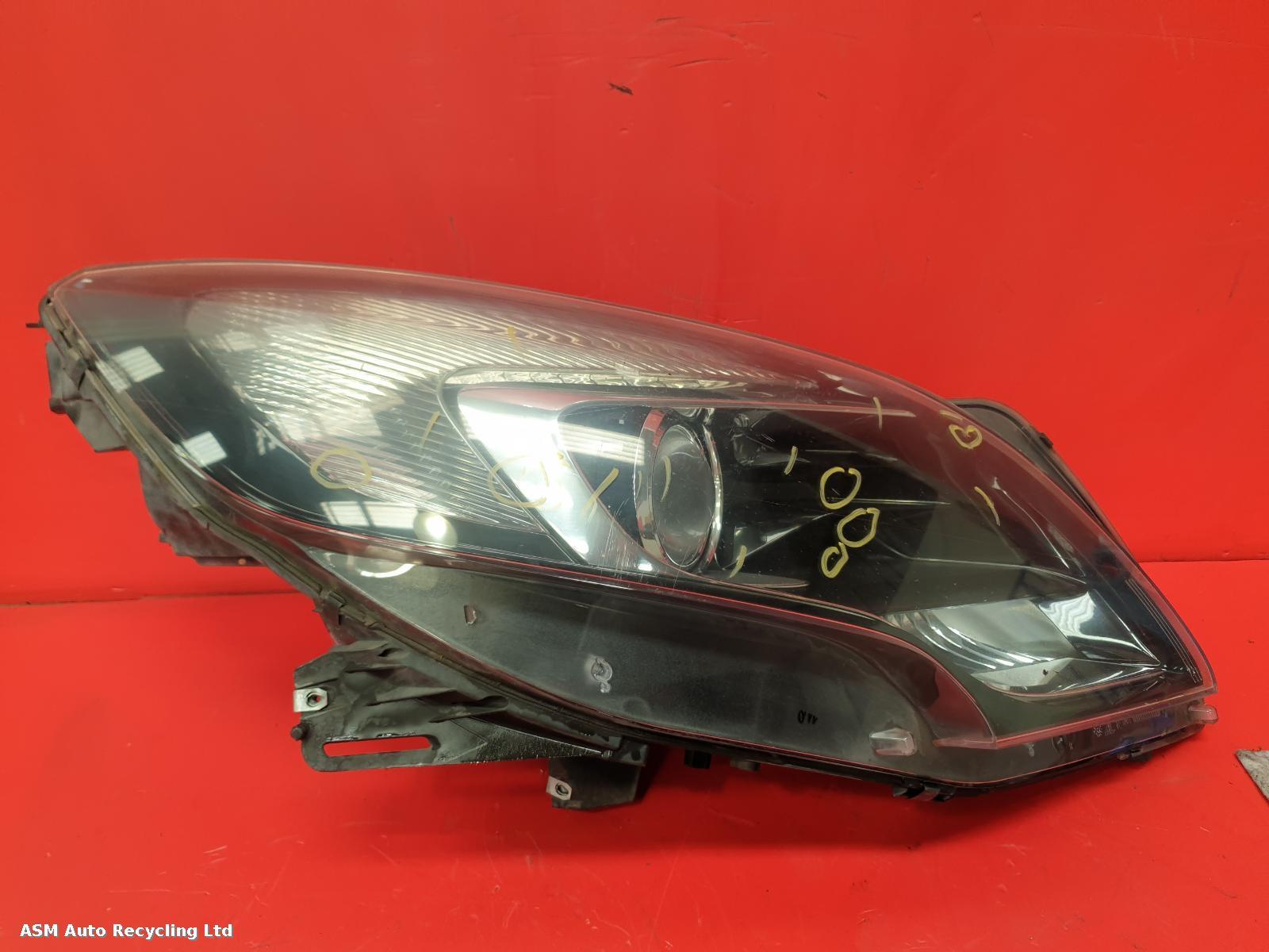 View Auto part R Headlamp Vauxhall Zafira 2013