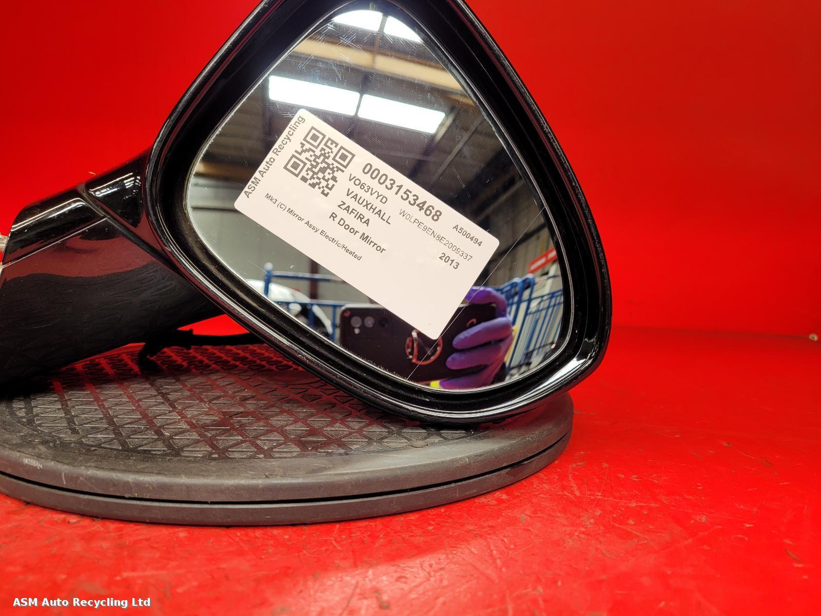 View Auto part R Door Mirror Vauxhall Zafira 2013