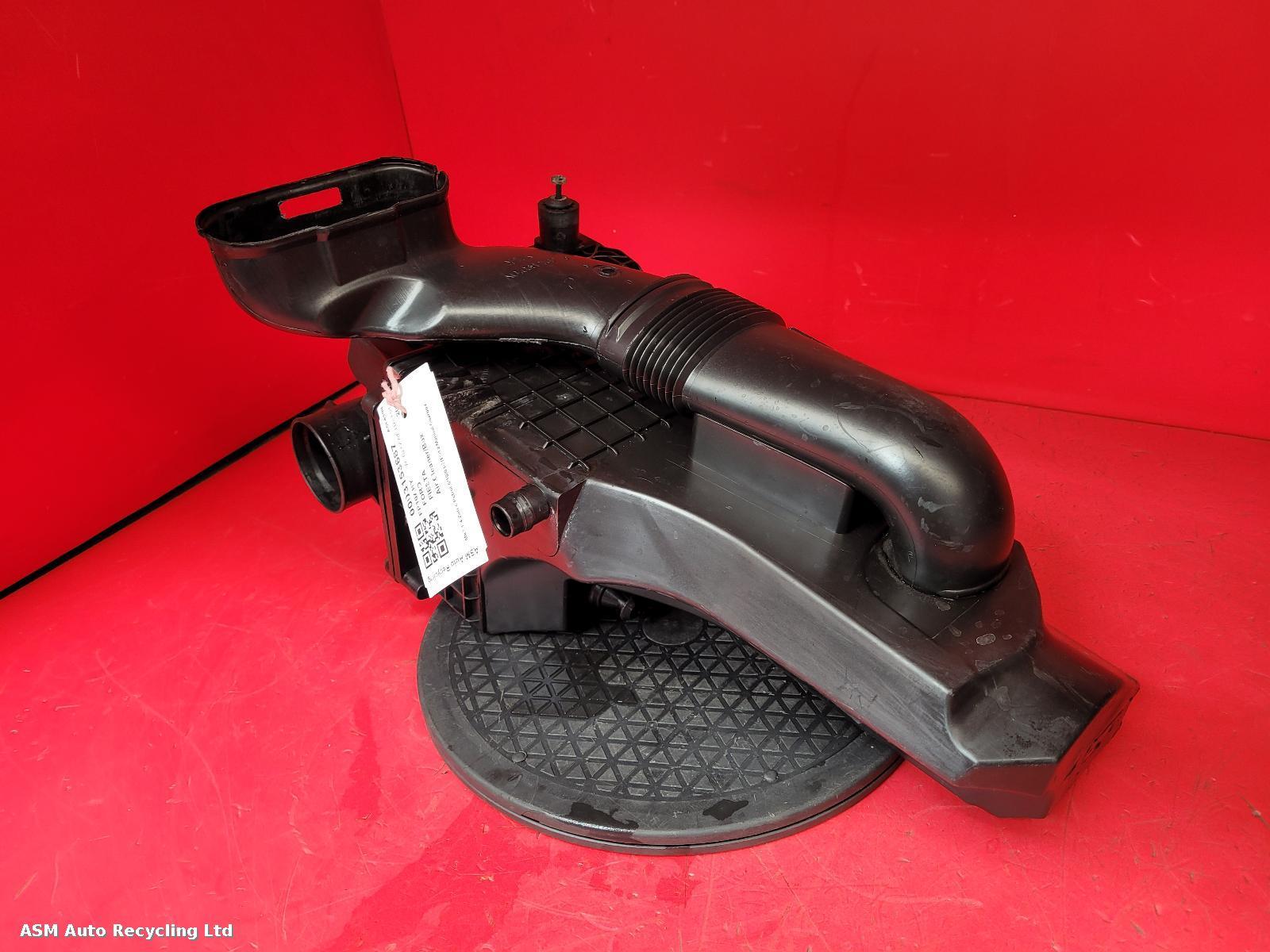 View Auto part Air Cleaner/Box Ford Fiesta 2010