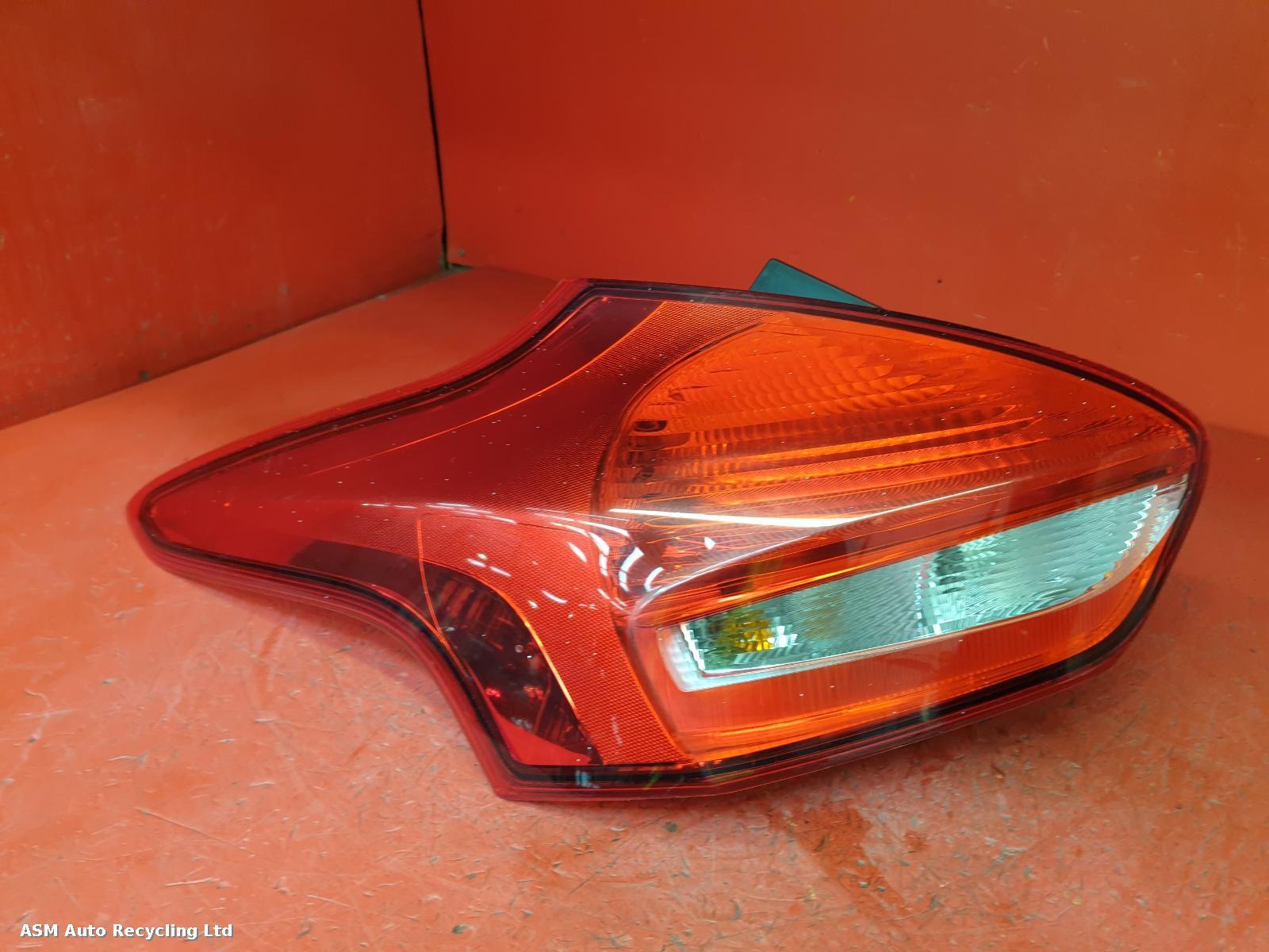 View Auto part L Taillight Ford Focus 2017