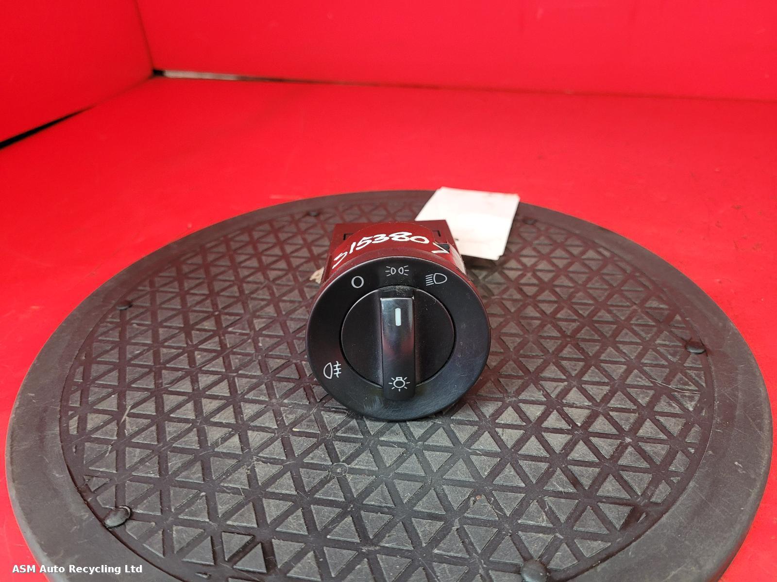 View Auto part Headlight Switch Volkswagen Transporter 2013