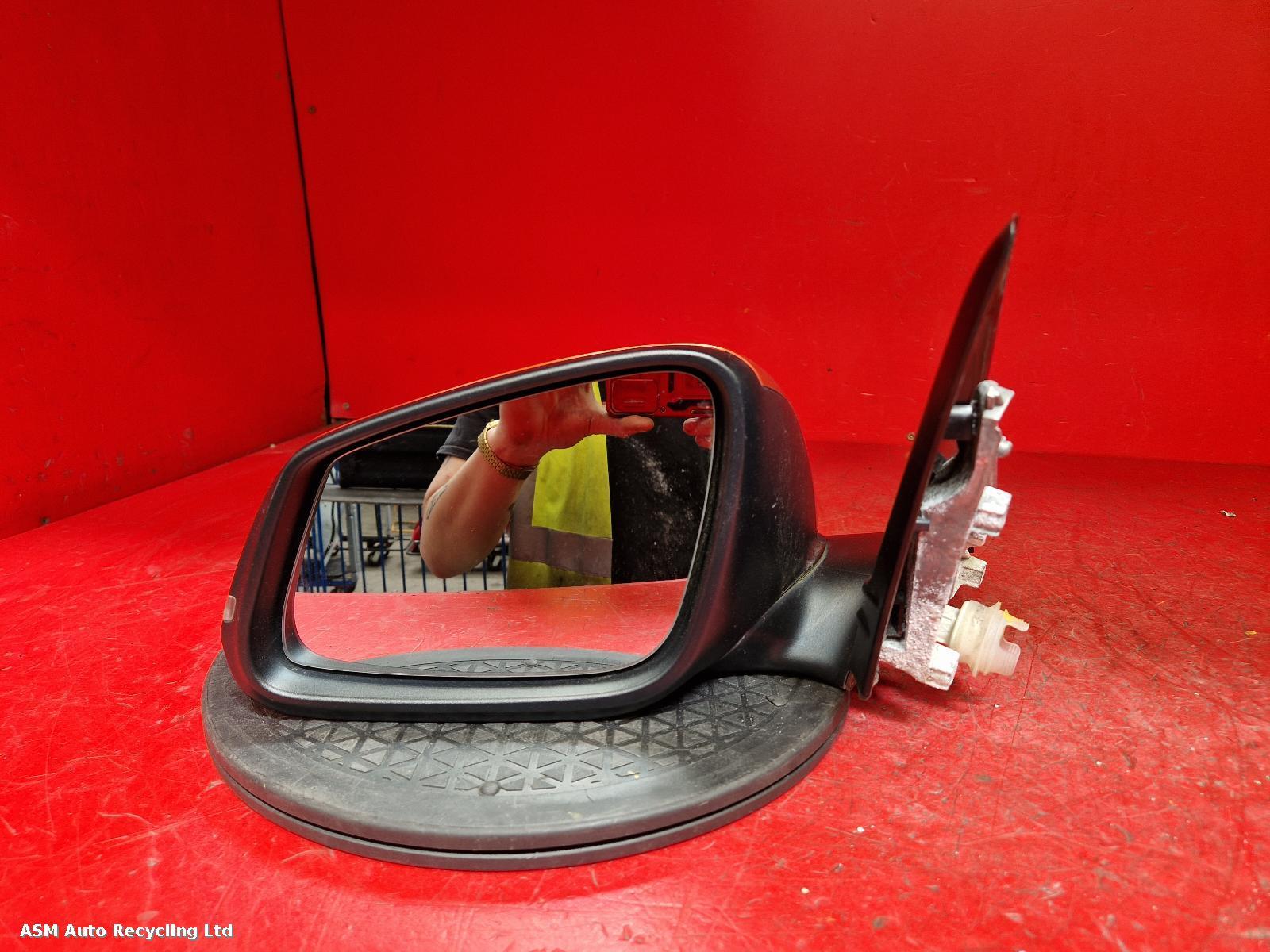View Auto part L Door Mirror Bmw 1 Series 2013