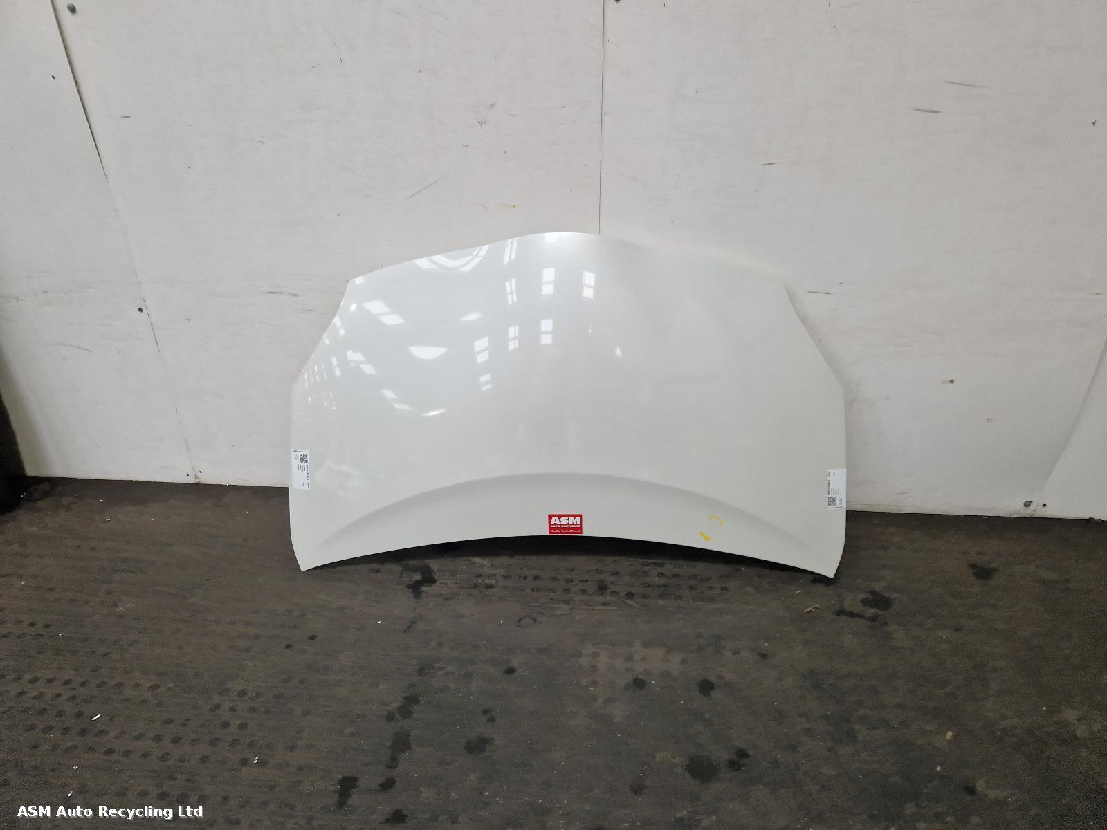 View Auto part Bonnet Toyota Prius 2012