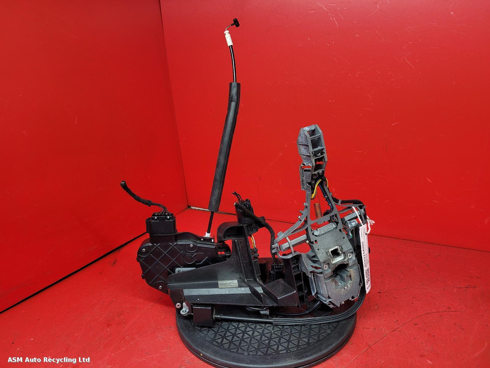 View Auto part Door Lock Assembly Jaguar Xf 2010