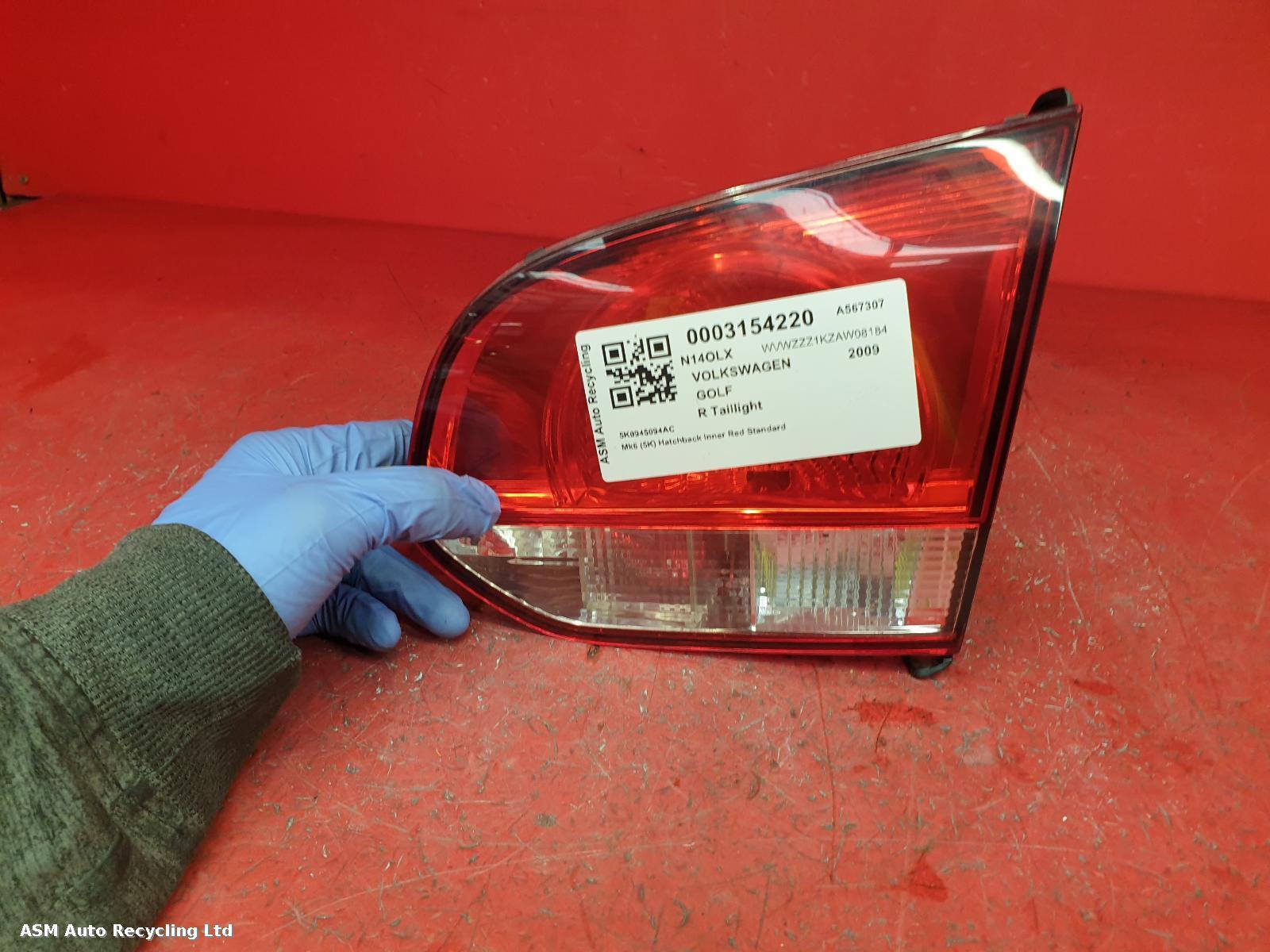 View Auto part R Taillight Volkswagen Golf 2009
