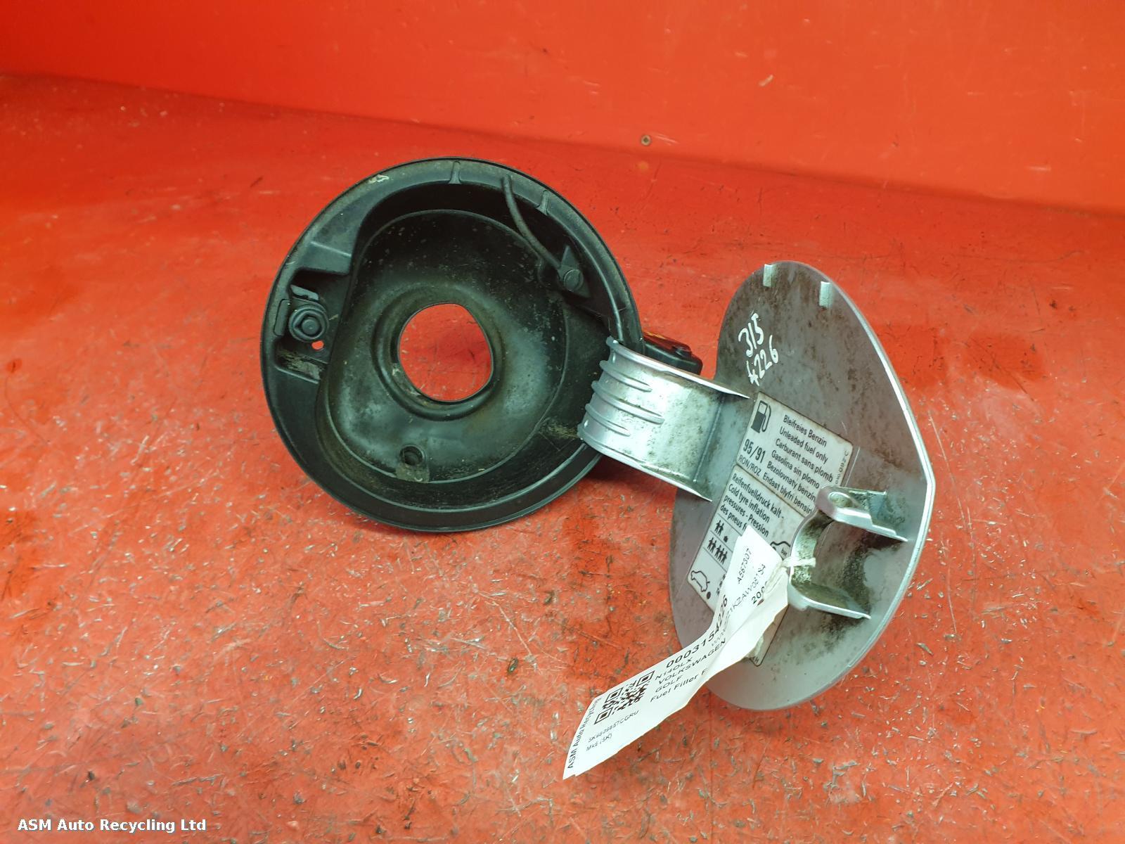View Auto part Fuel Filler Flap Volkswagen Golf 2009
